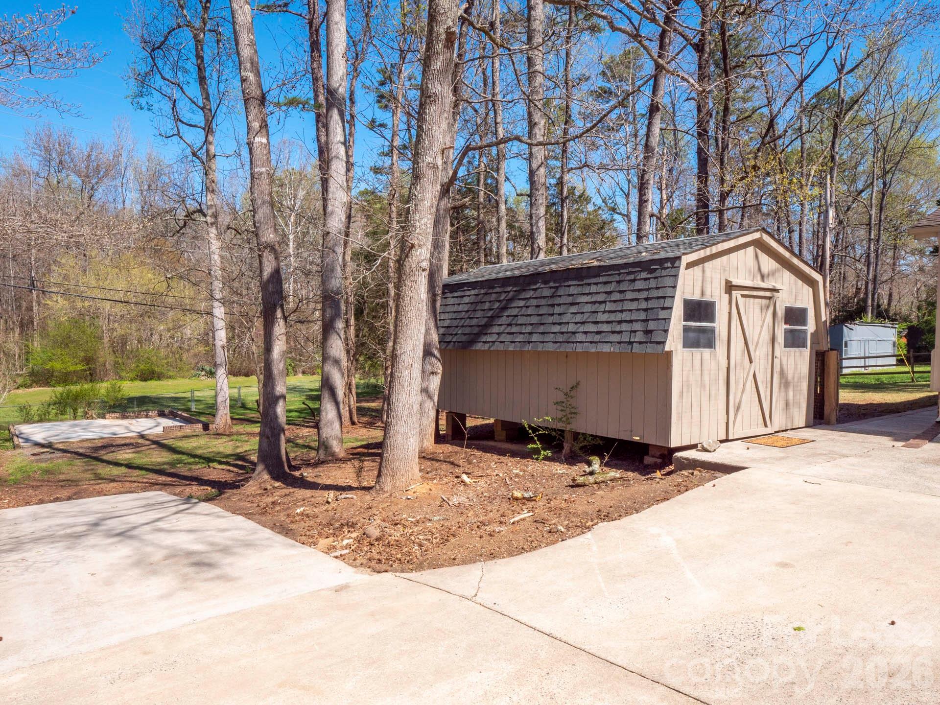 3917 Singletree Road