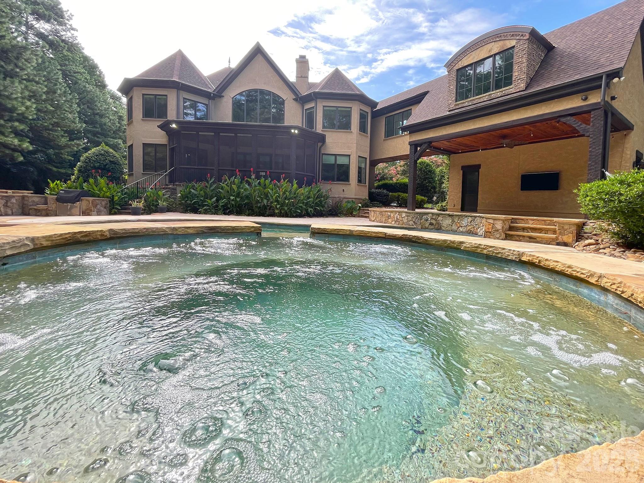 111 Quaker Road