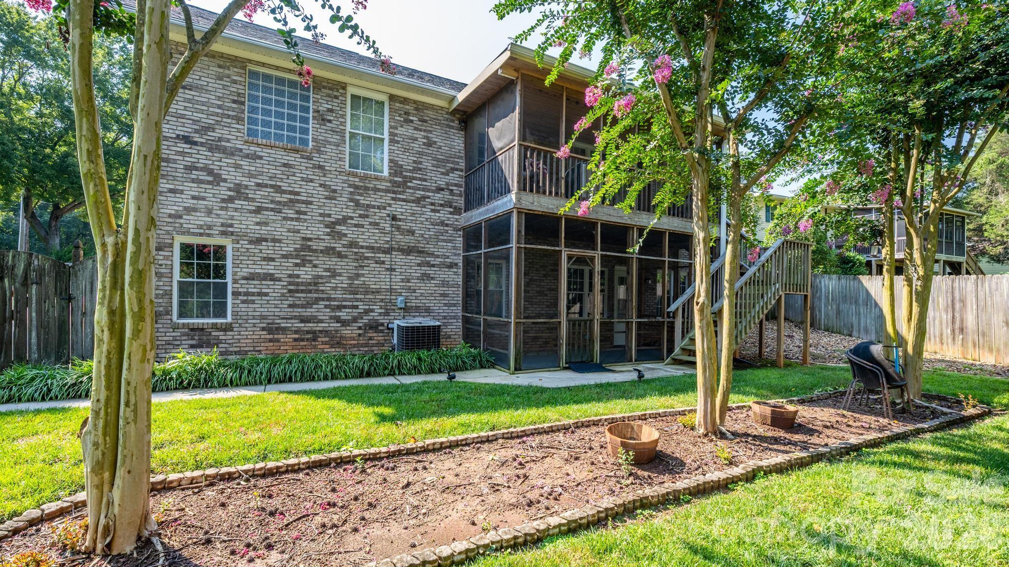 4288 Harbor Lane