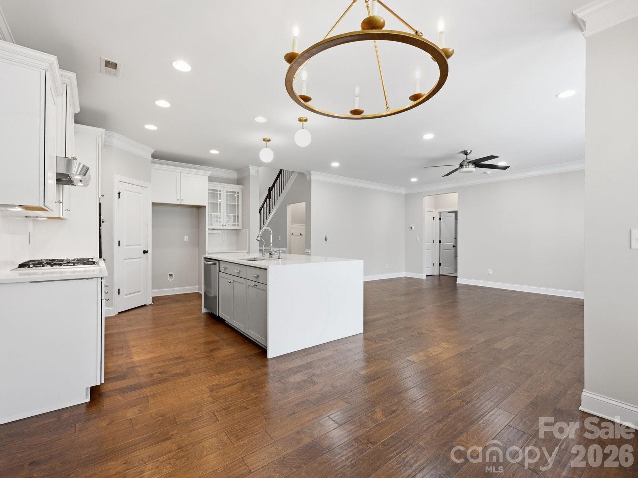 127 Tomahawk Drive