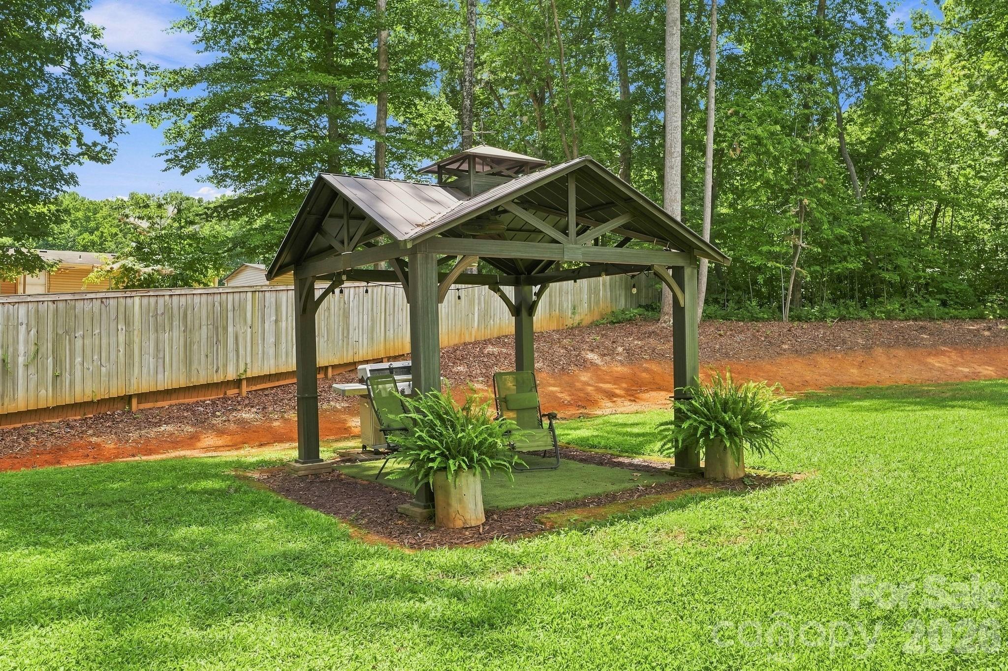 312 Sailwinds Road