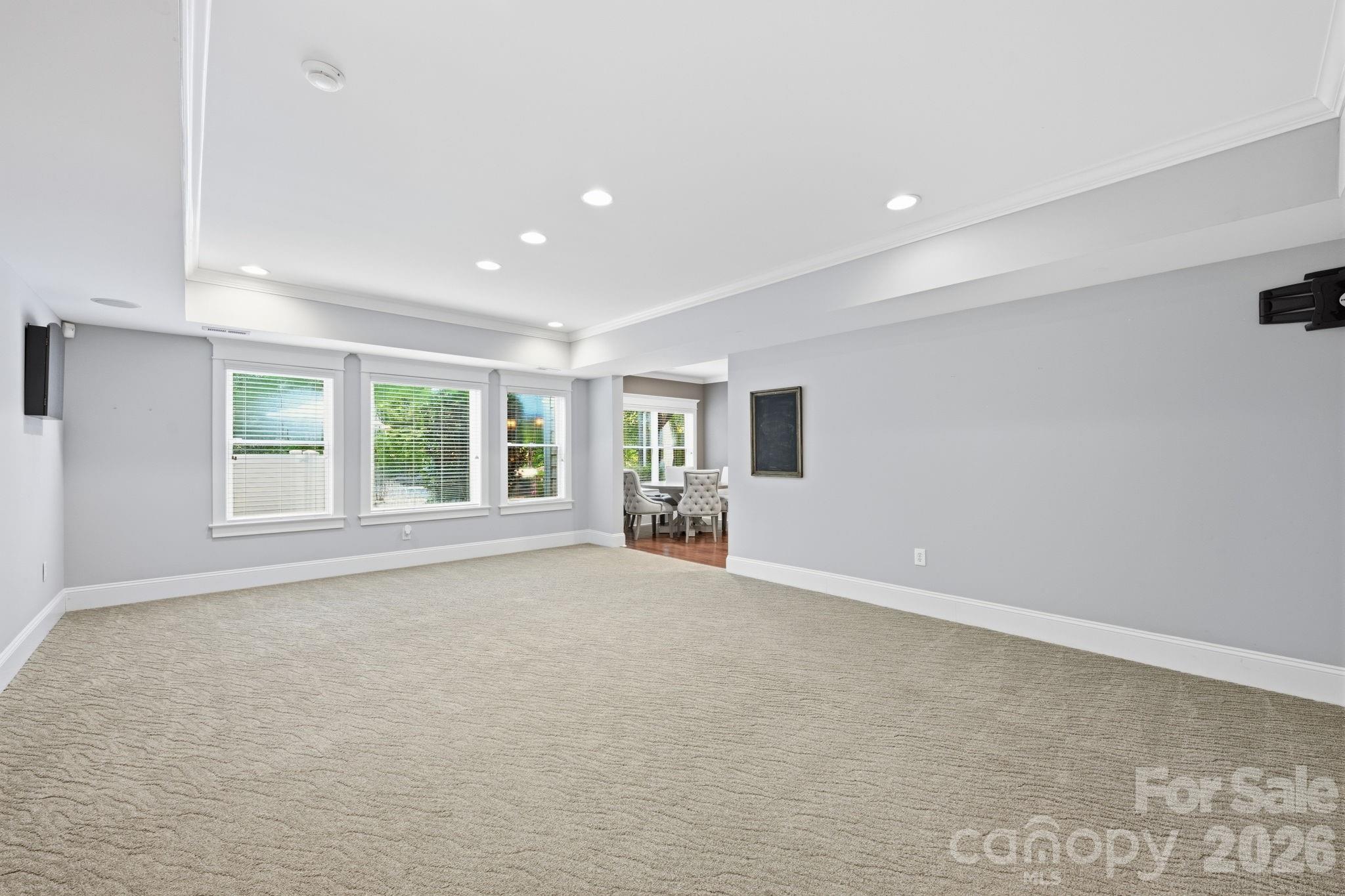 121 E Callicutt Trail