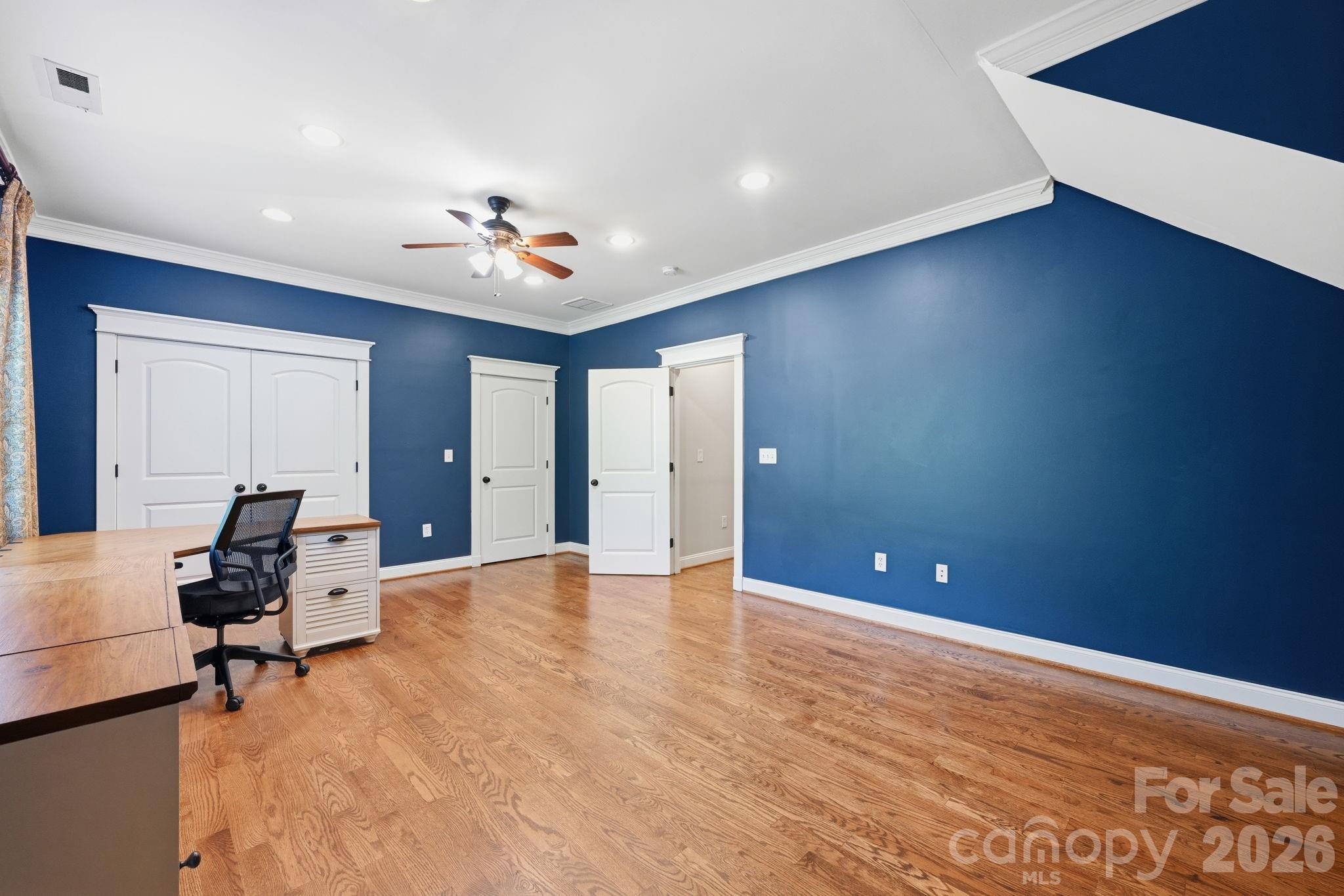 121 E Callicutt Trail