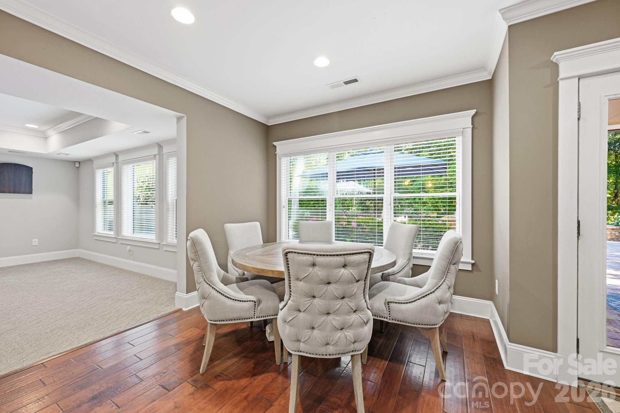 121 E Callicutt Trail