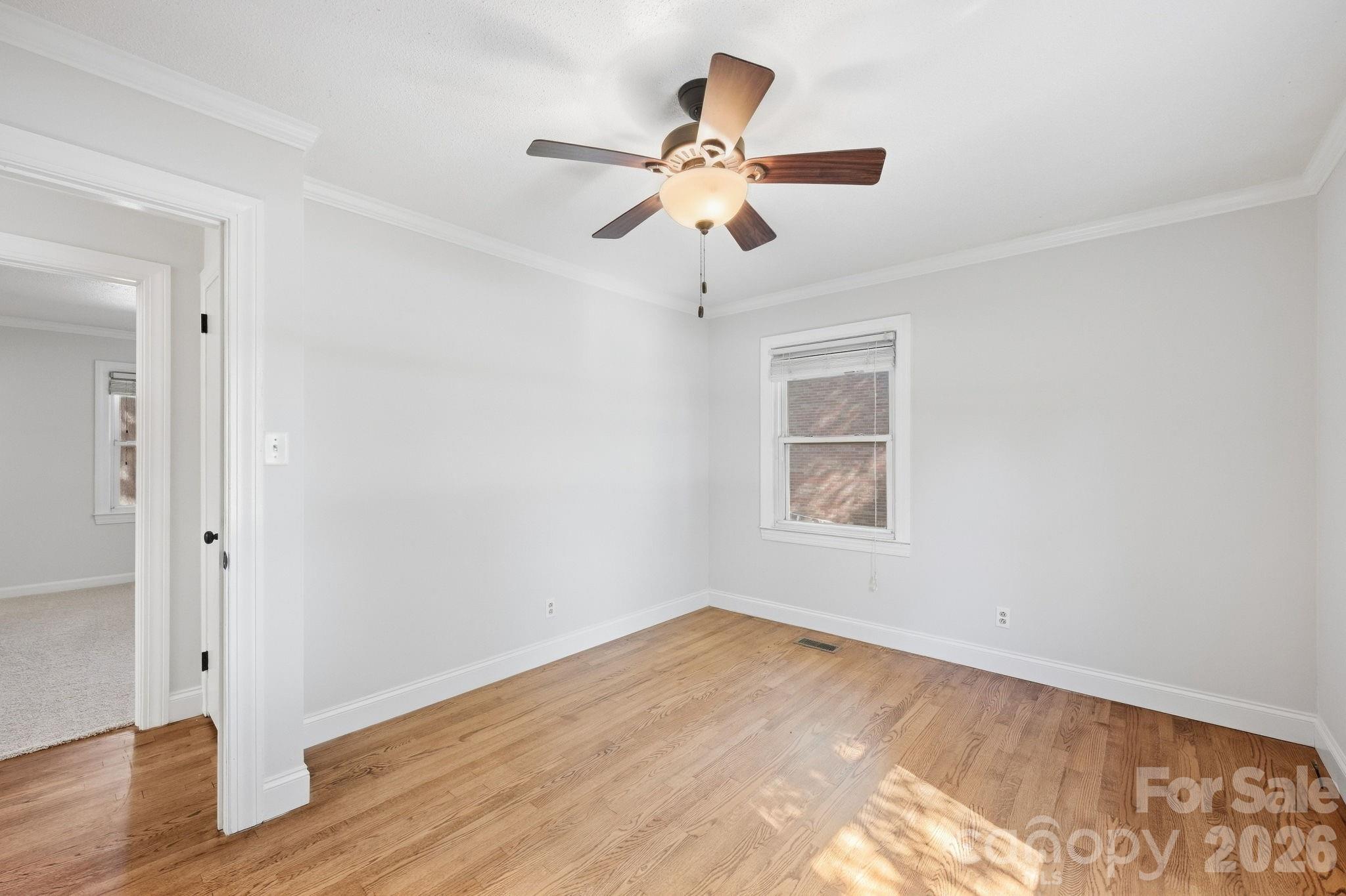 604 W Park Avenue