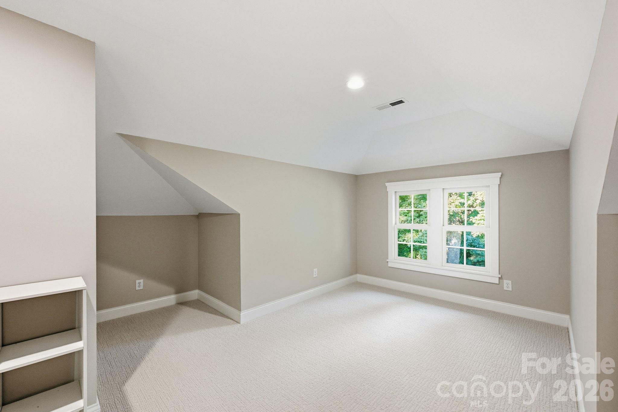 125 Dedham Loop