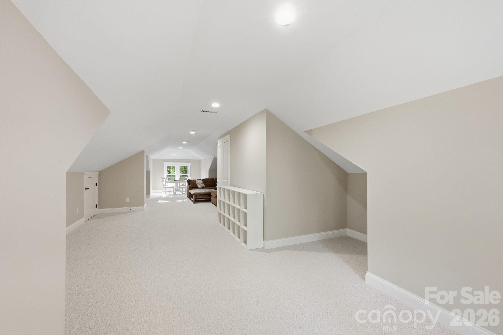 125 Dedham Loop