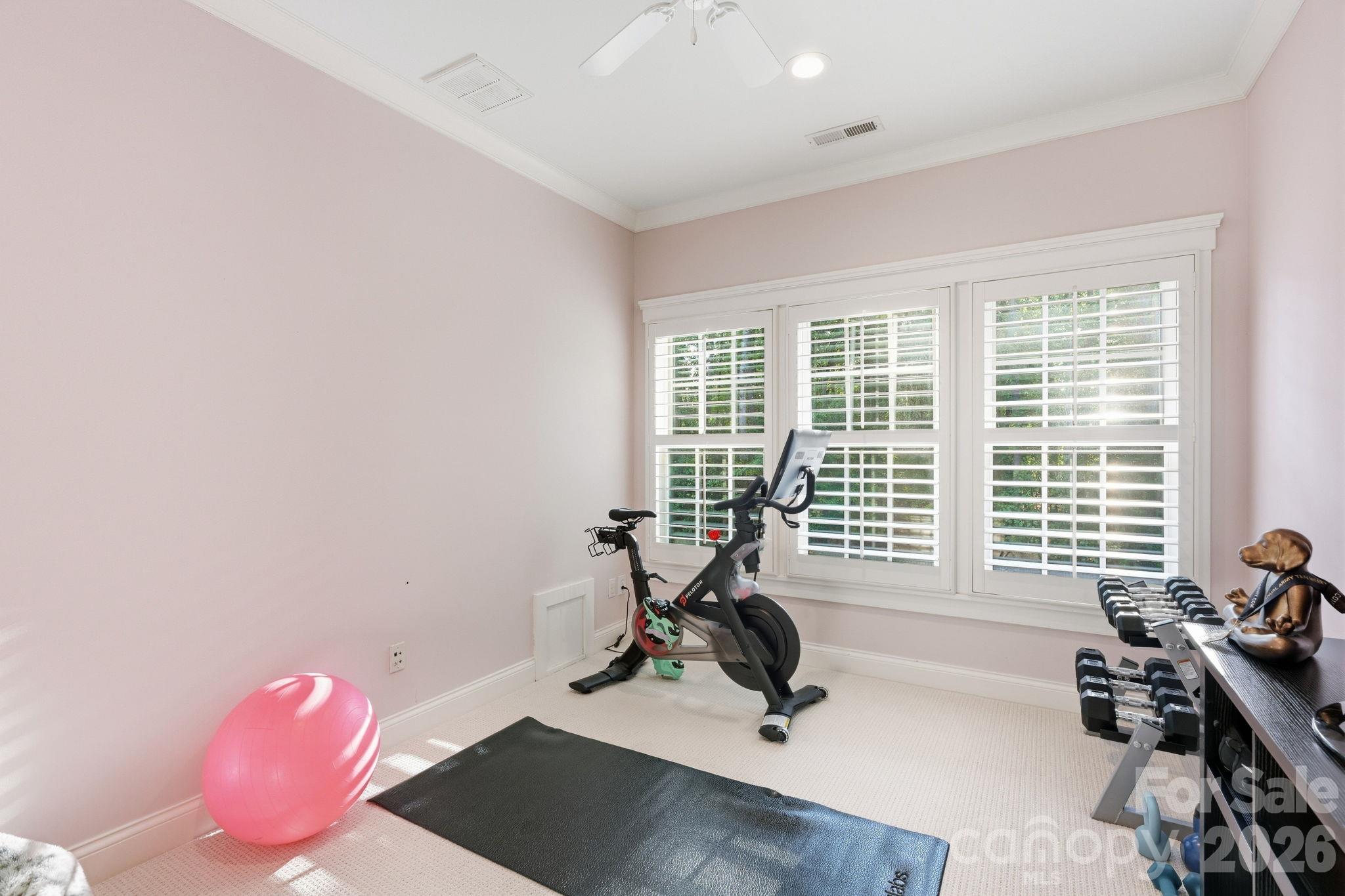 125 Dedham Loop