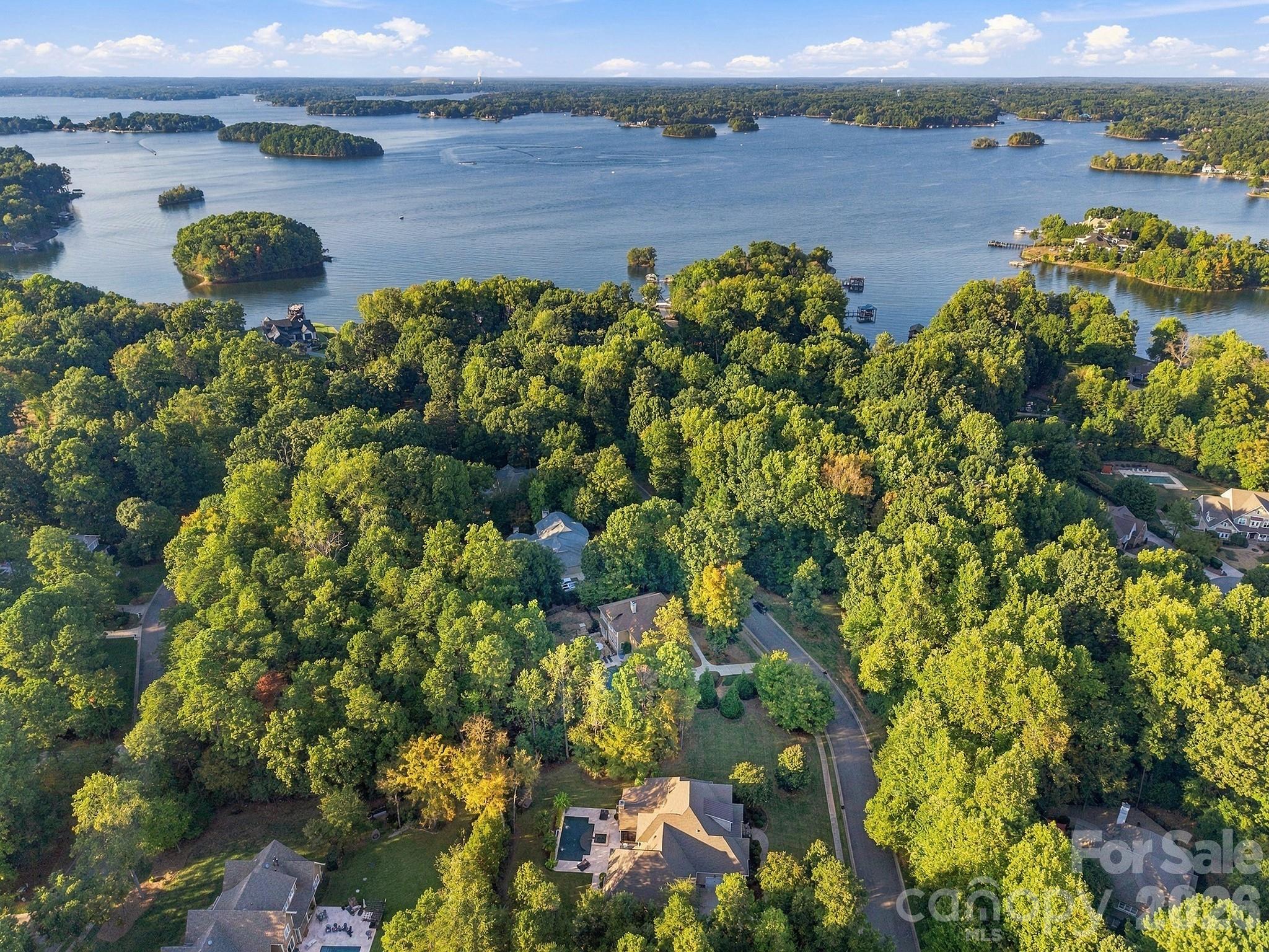 125 Dedham Loop