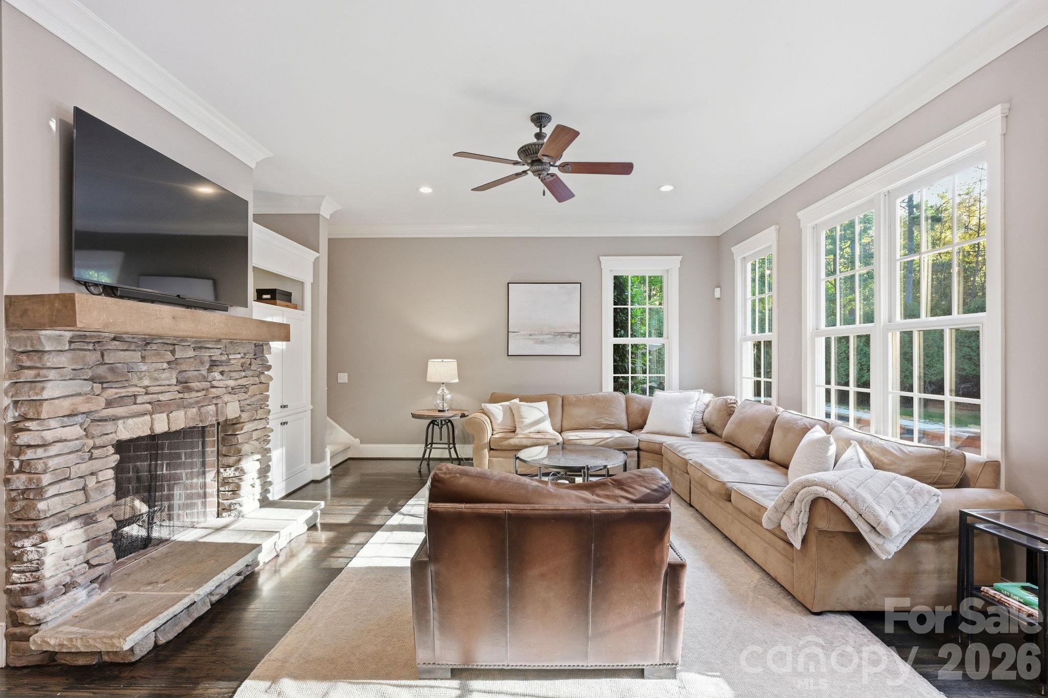 125 Dedham Loop