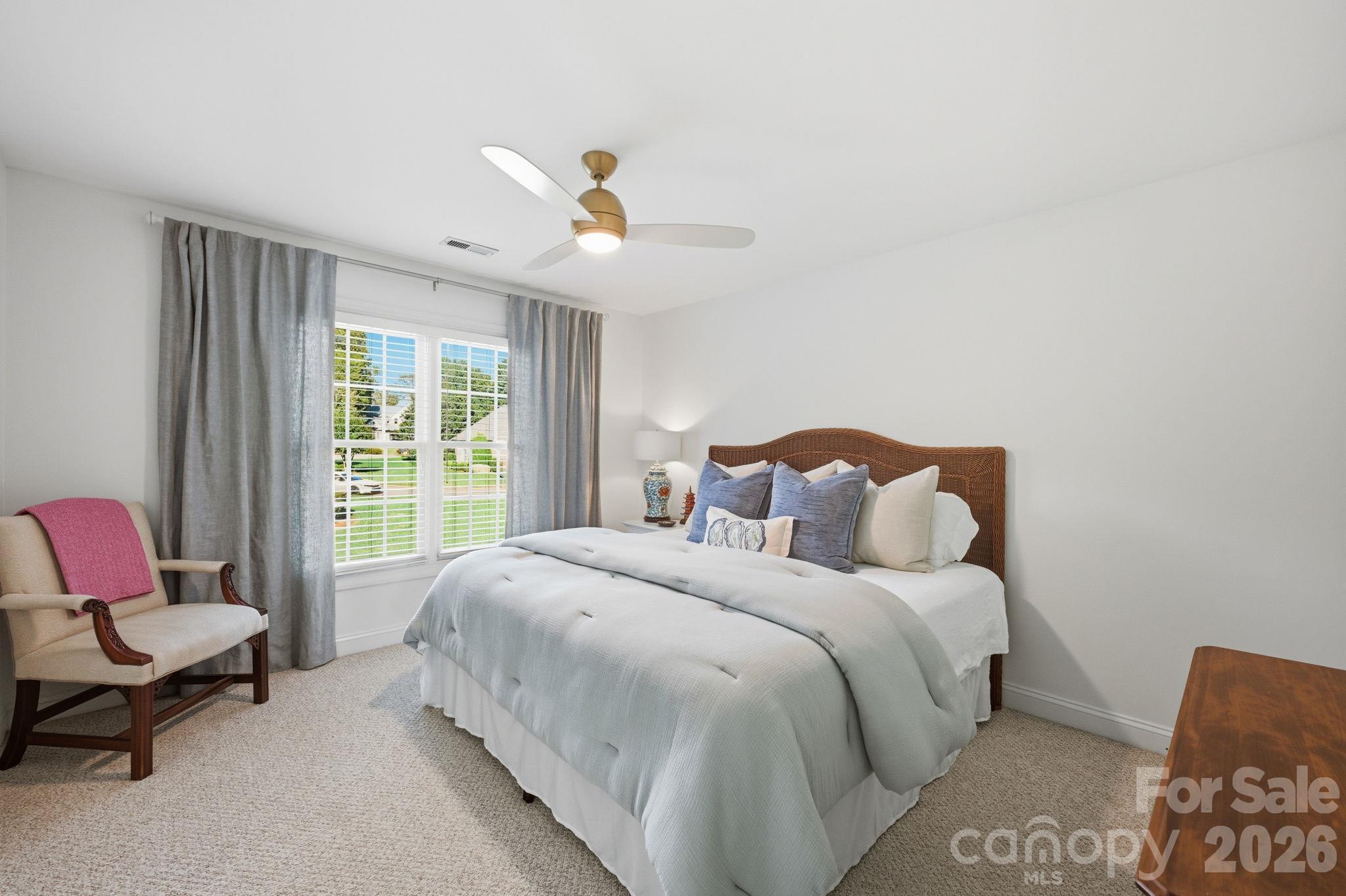 105 Kings Crest Drive