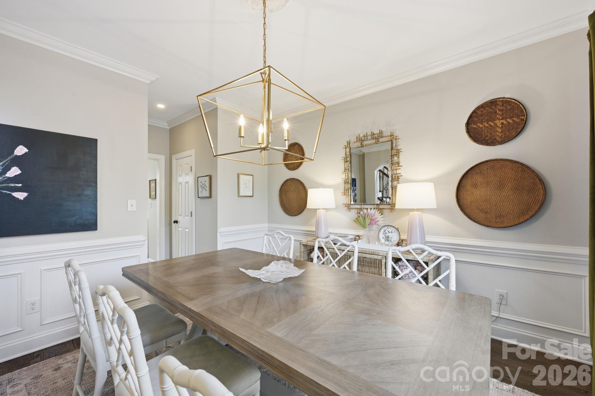 105 Kings Crest Drive