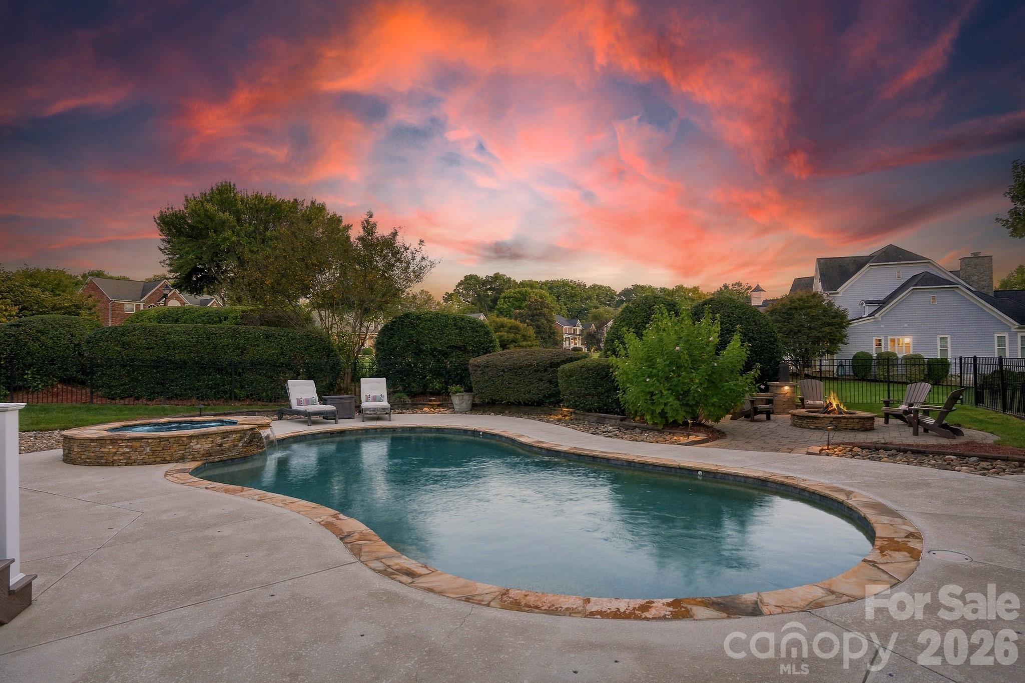 105 Kings Crest Drive