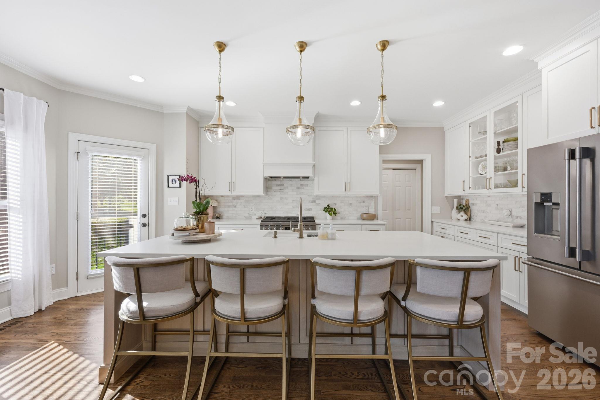 105 Kings Crest Drive