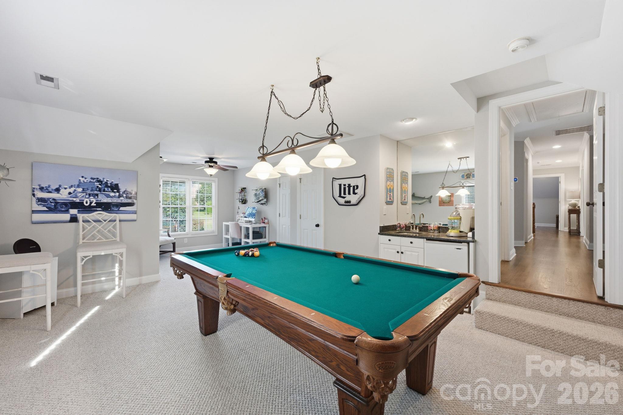 105 Kings Crest Drive