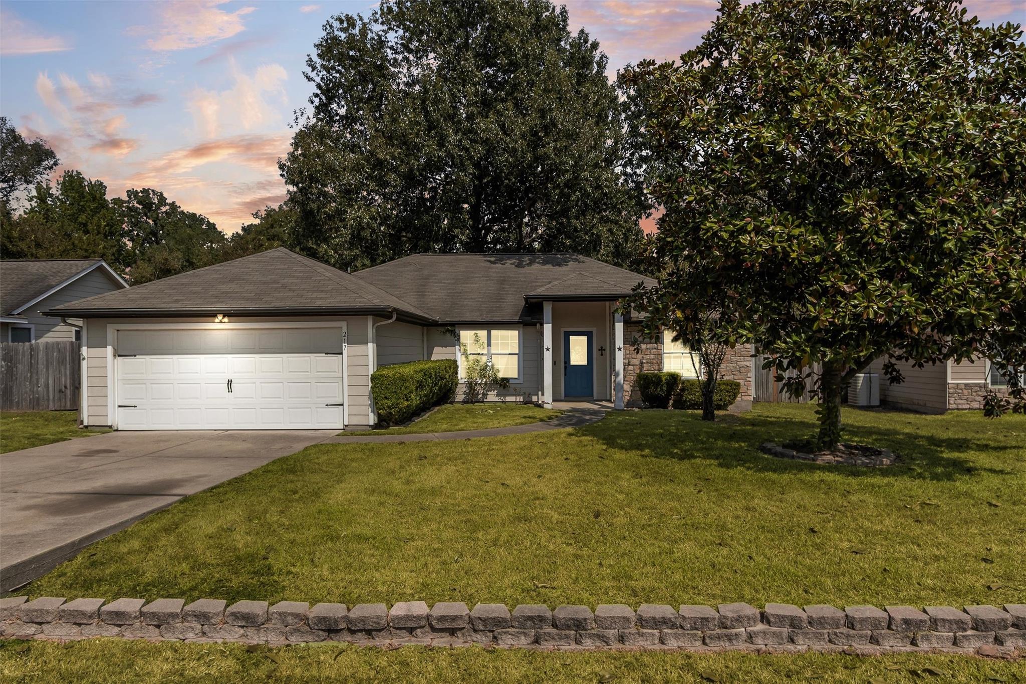 217 Kellyn Court