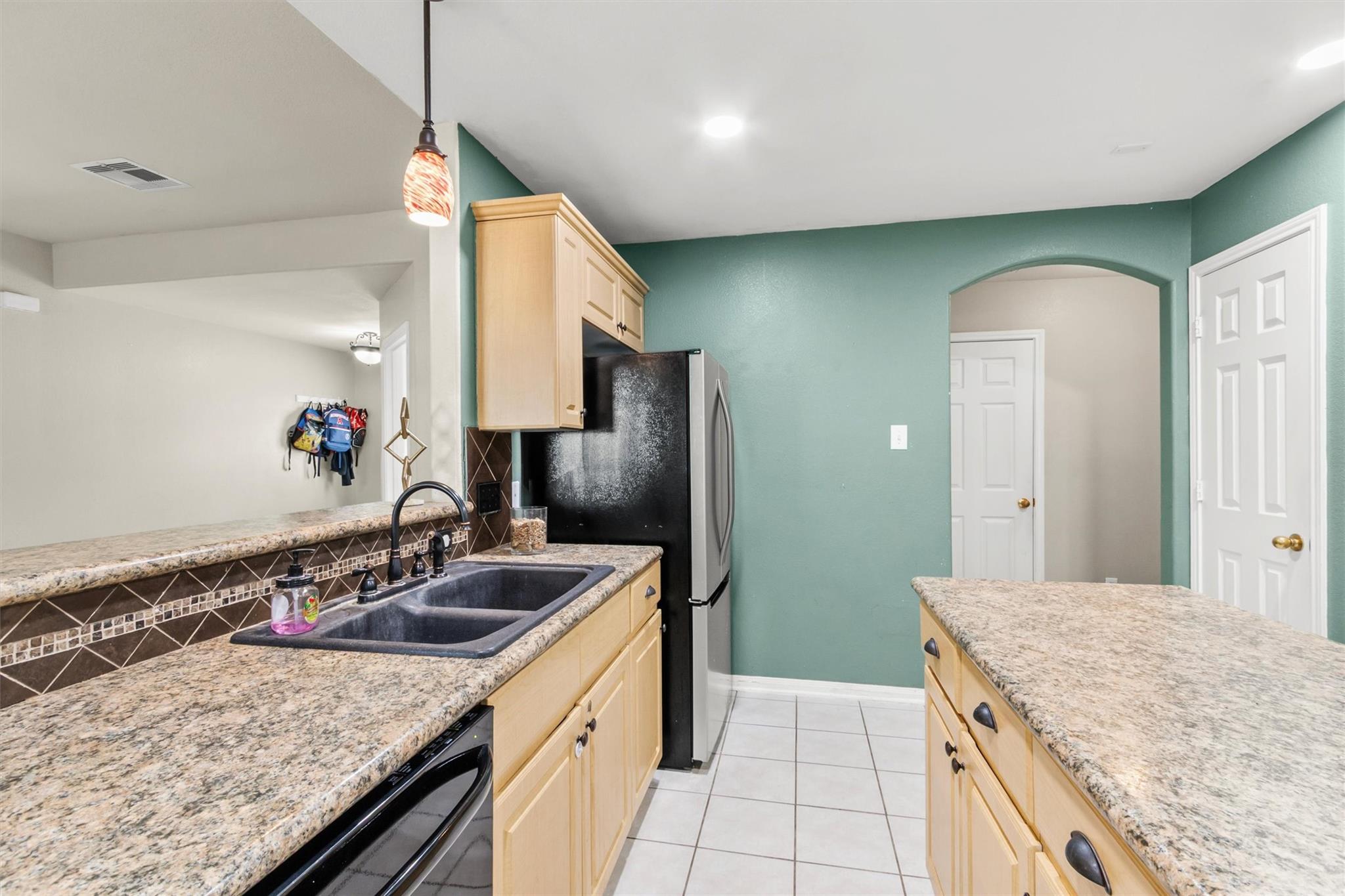 217 Kellyn Court