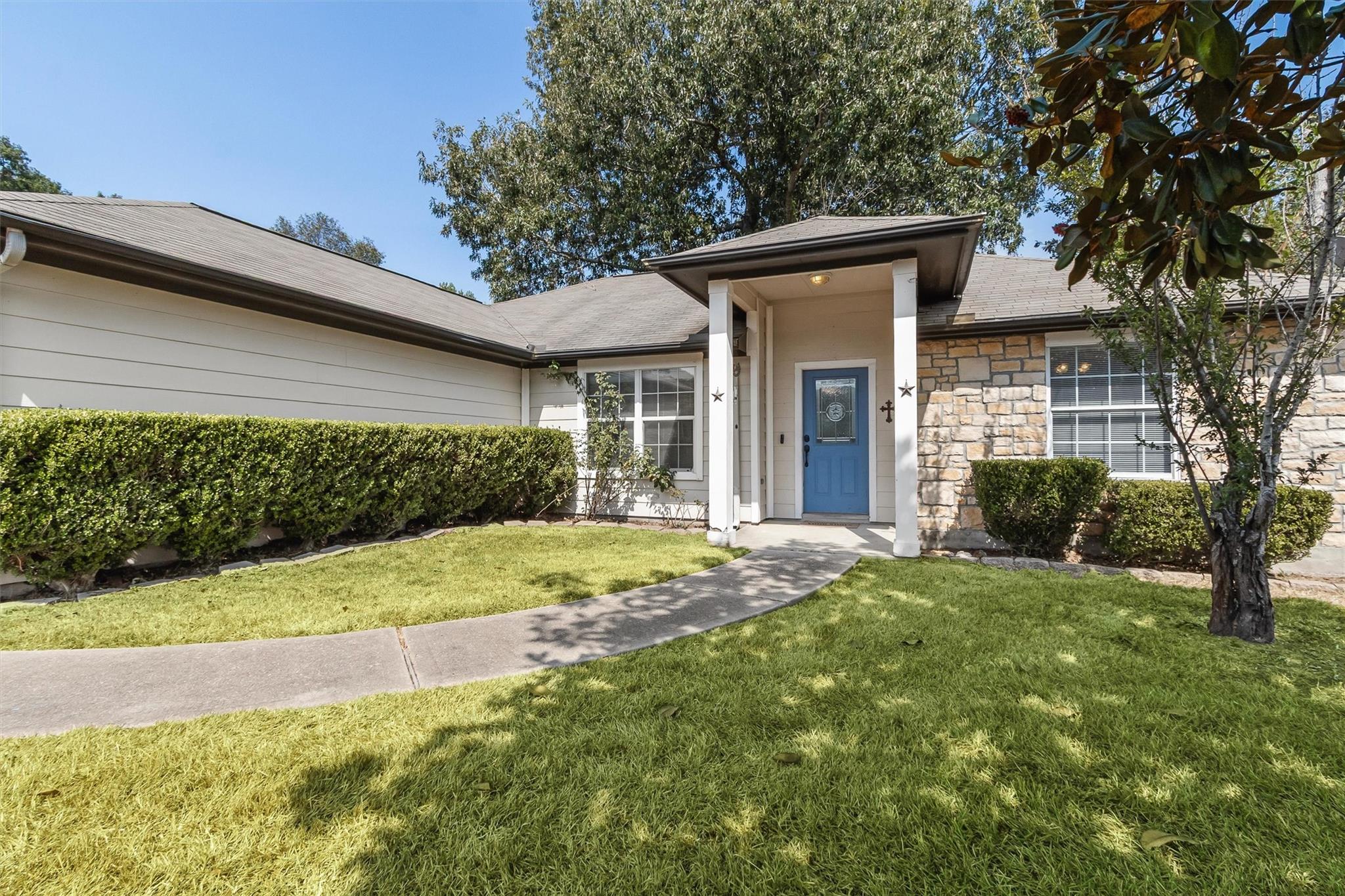 217 Kellyn Court