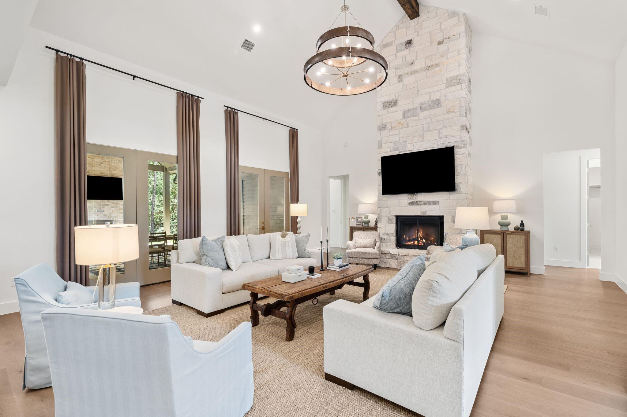 7002 Bowie Court