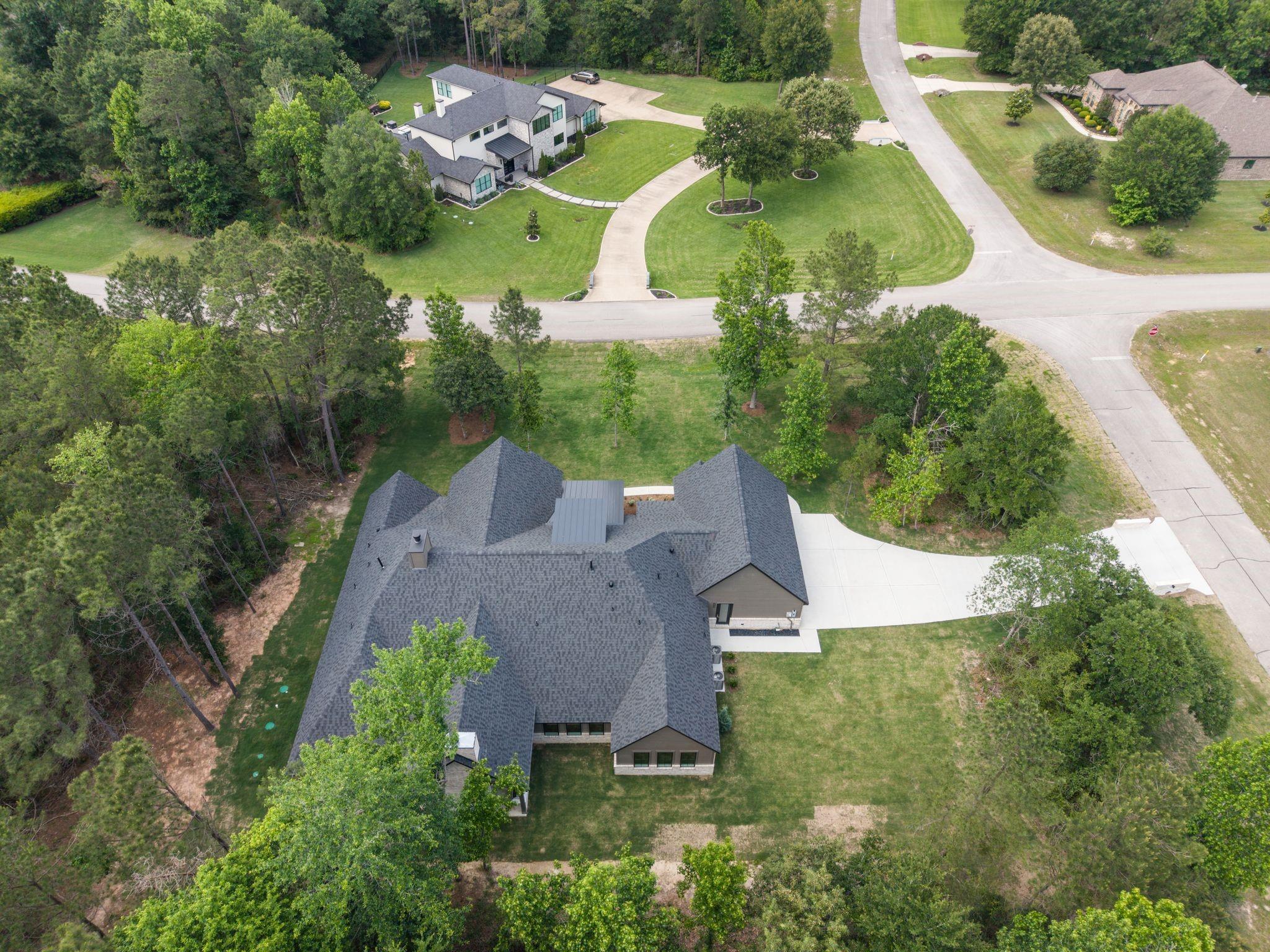 7002 Bowie Court