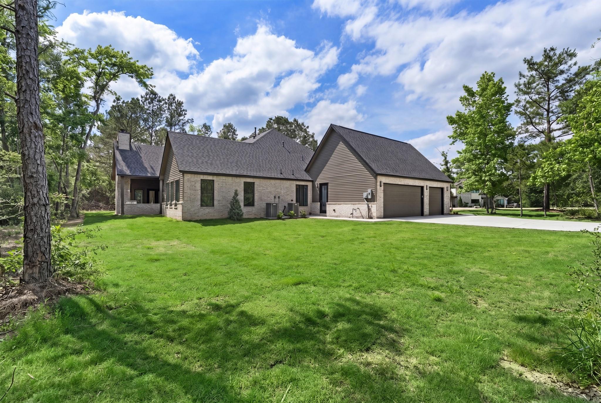 7002 Bowie Court