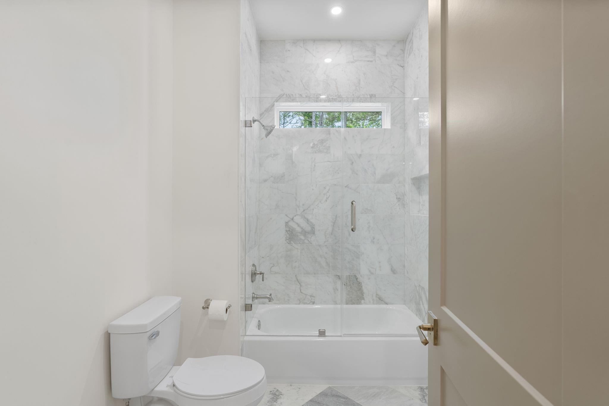 7002 Bowie Court