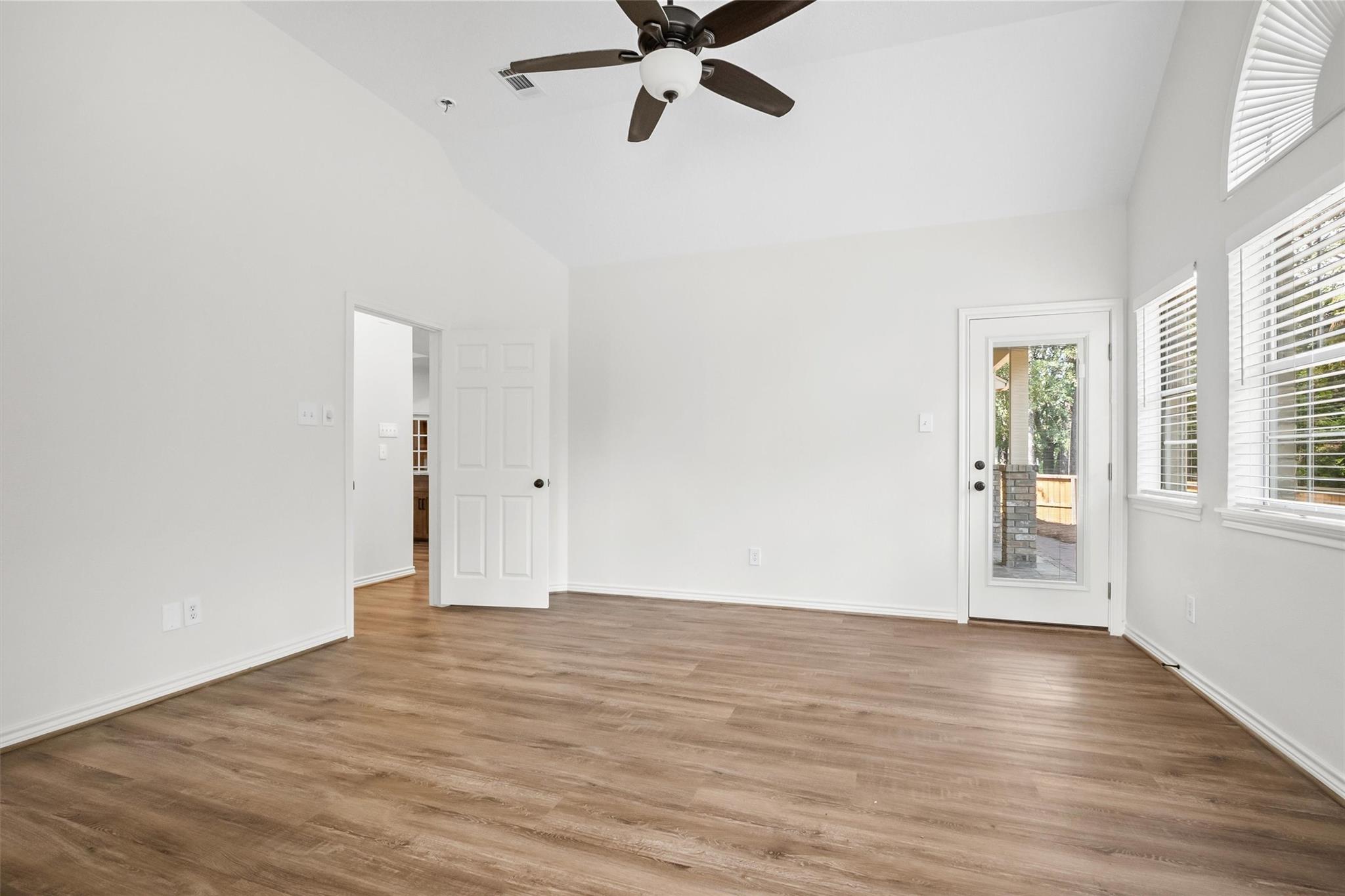 15690 Corinthian Way