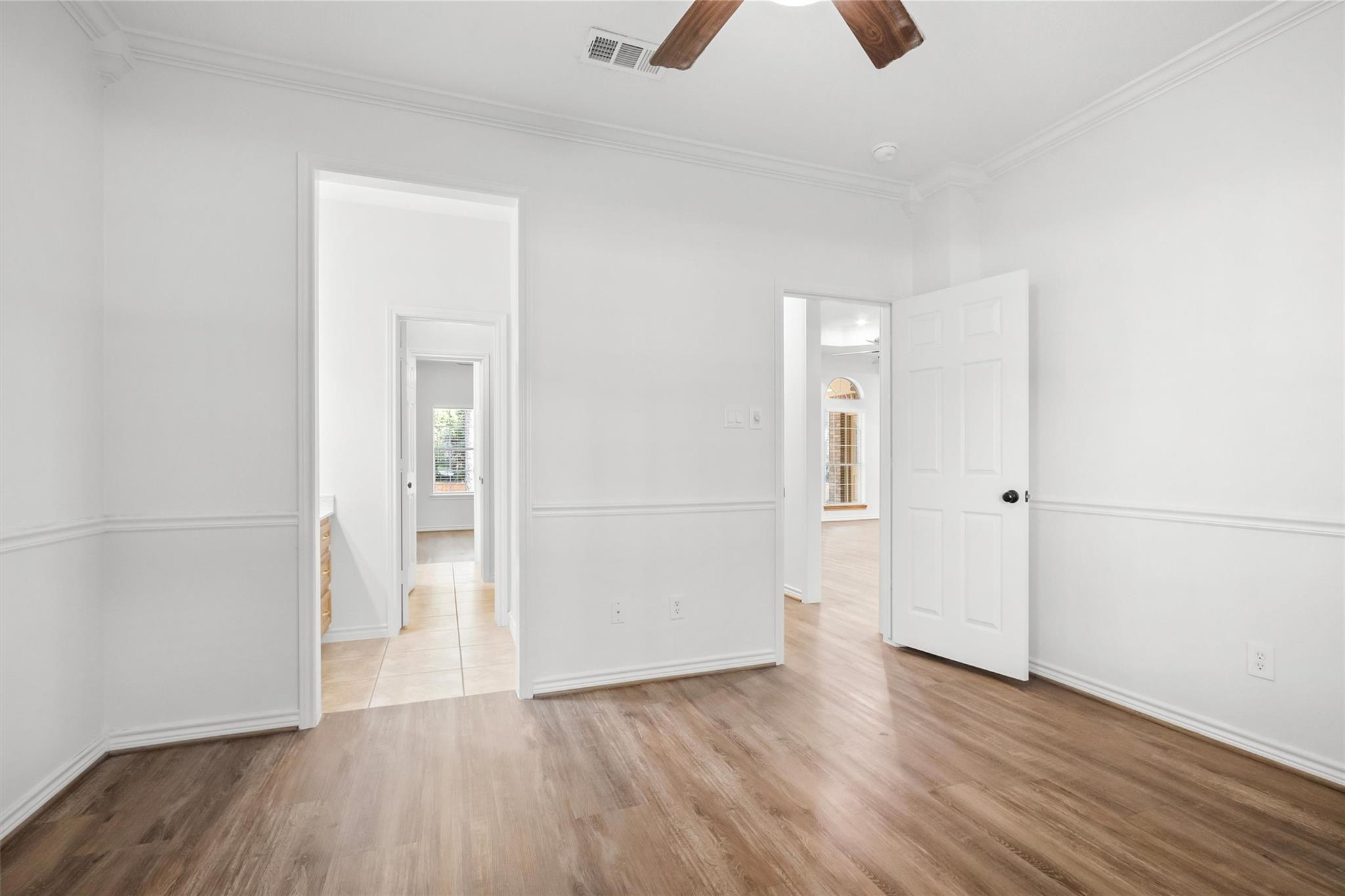 15690 Corinthian Way