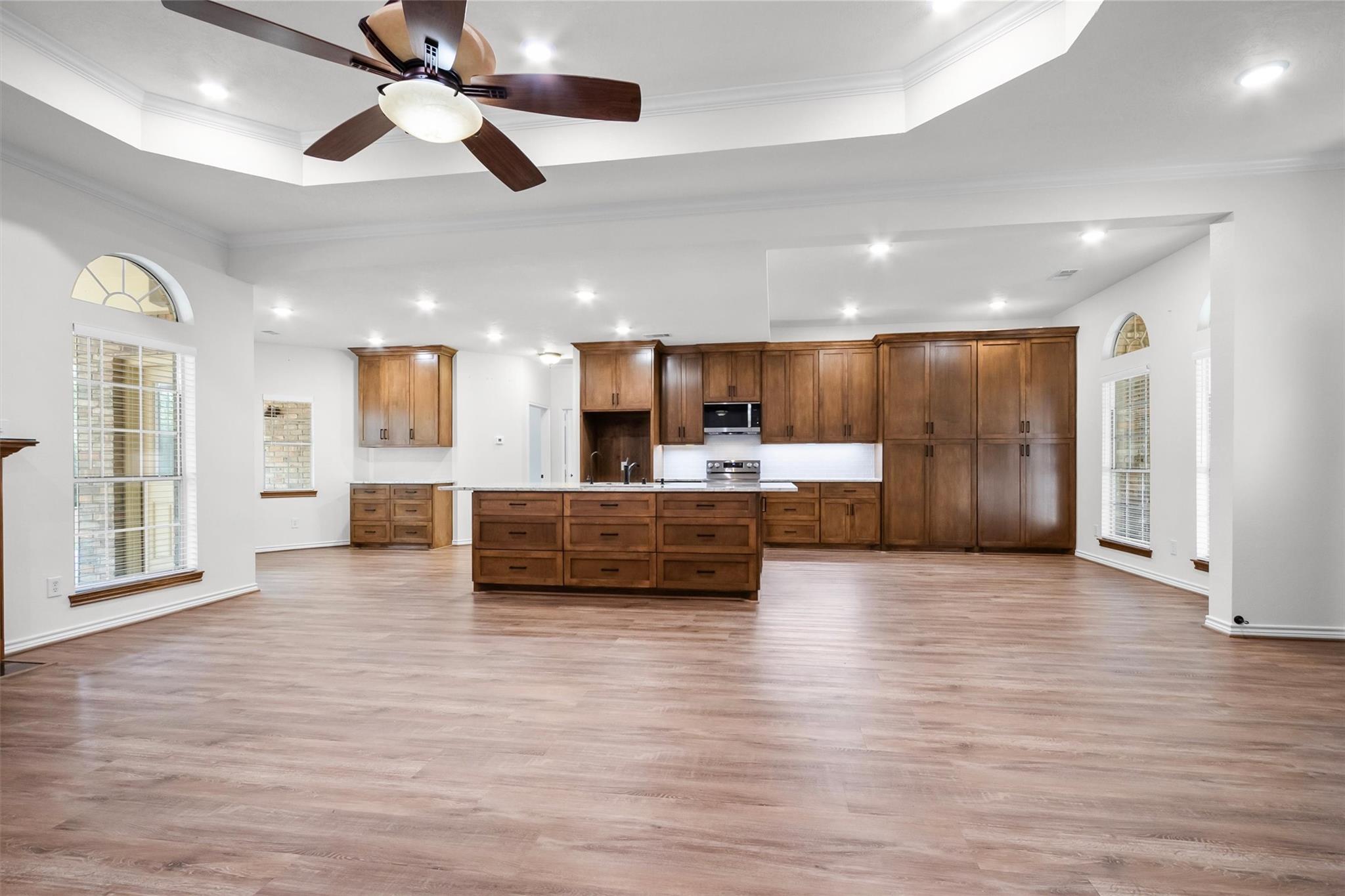 15690 Corinthian Way