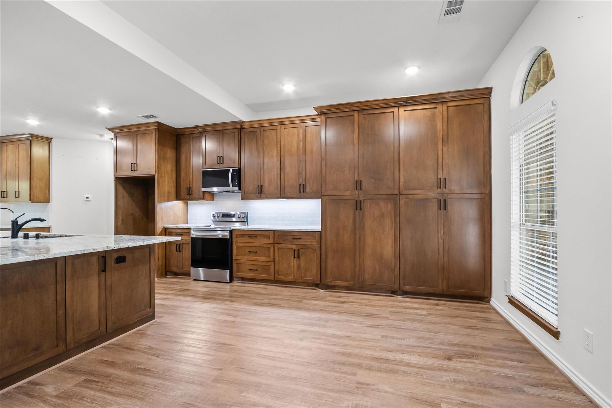 15690 Corinthian Way