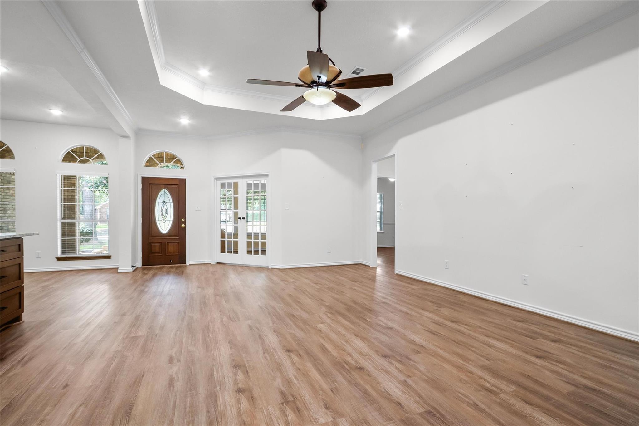 15690 Corinthian Way