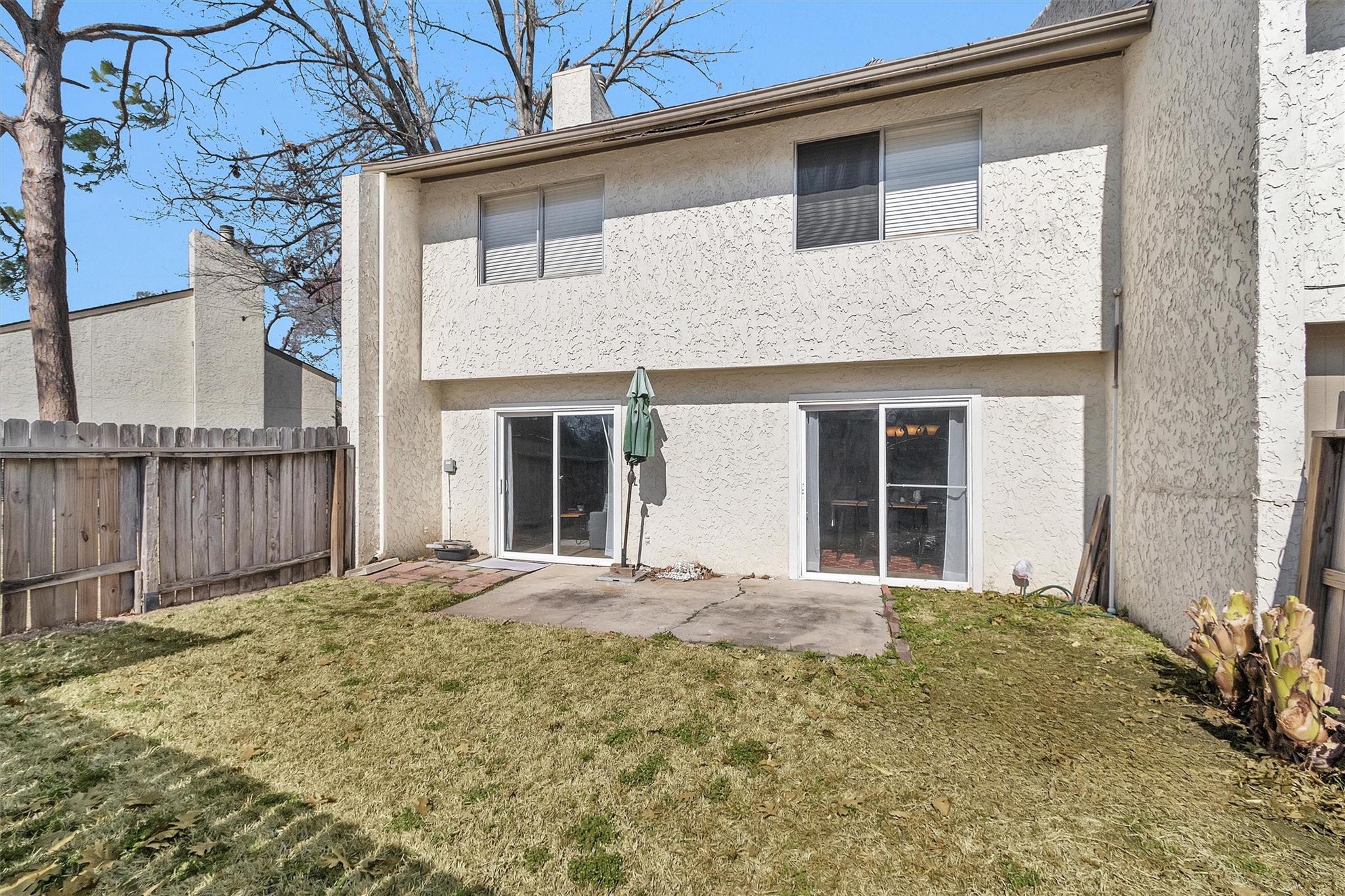 12243 Glenview Drive