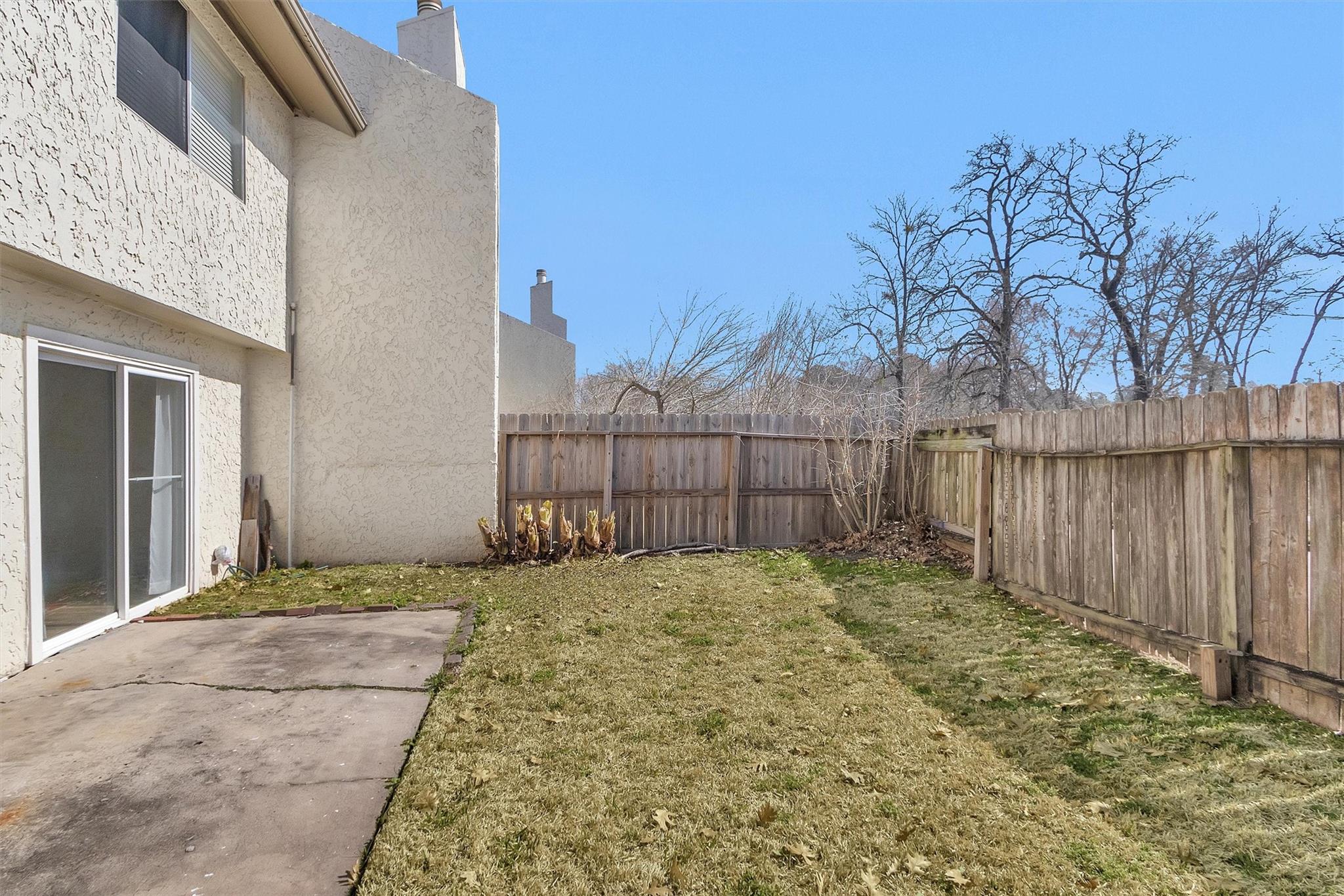 12243 Glenview Drive
