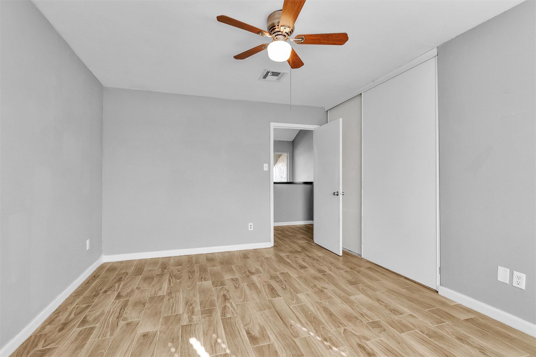 12243 Glenview Drive