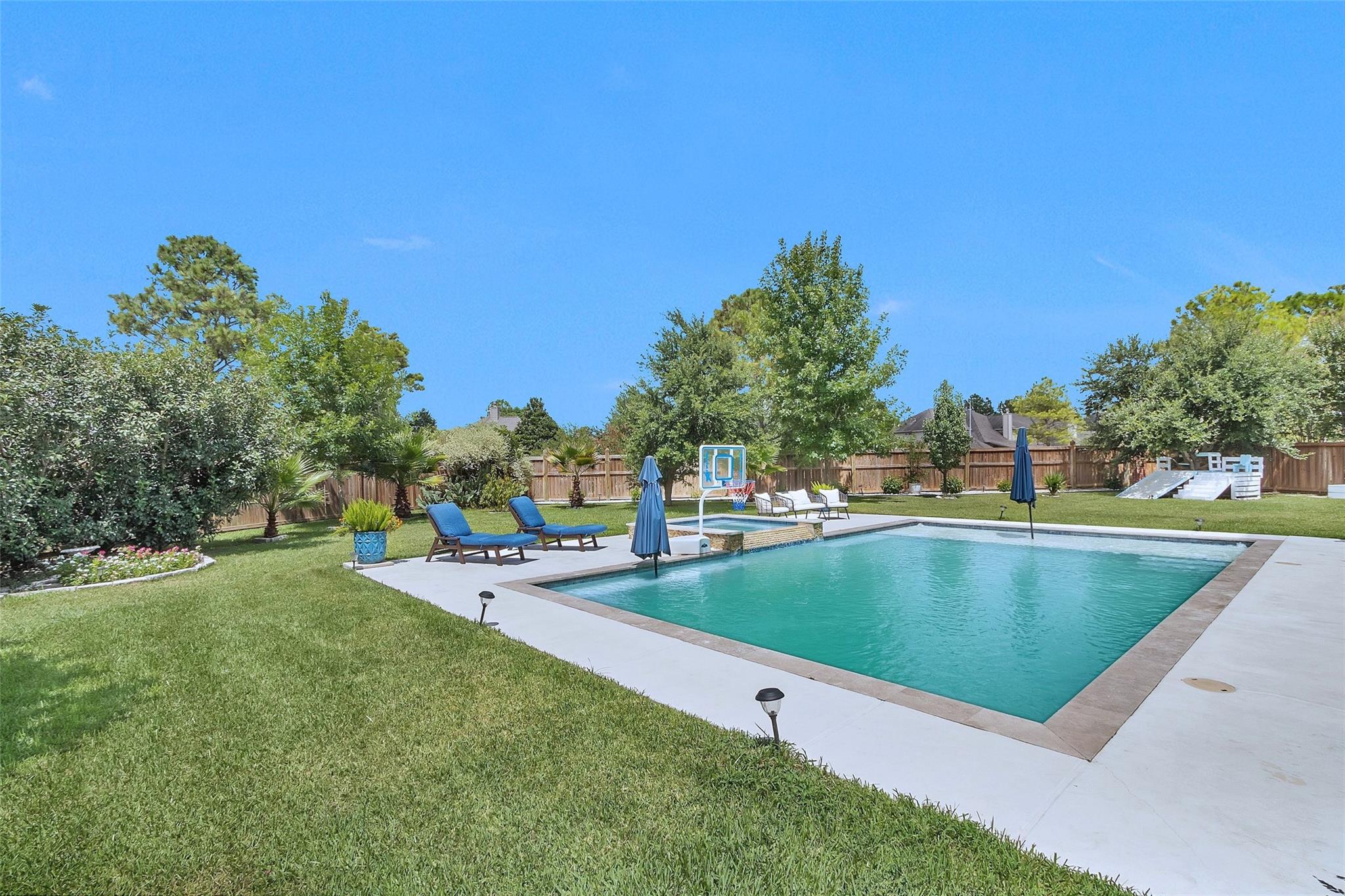 23506 Seven Coves Court