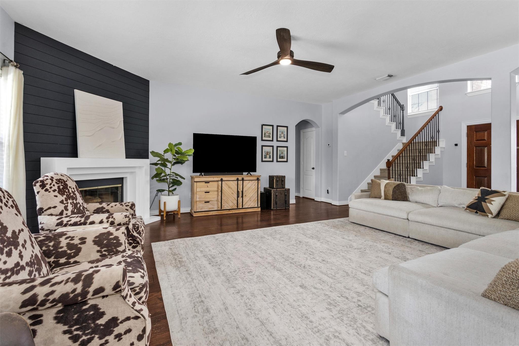 23506 Seven Coves Court