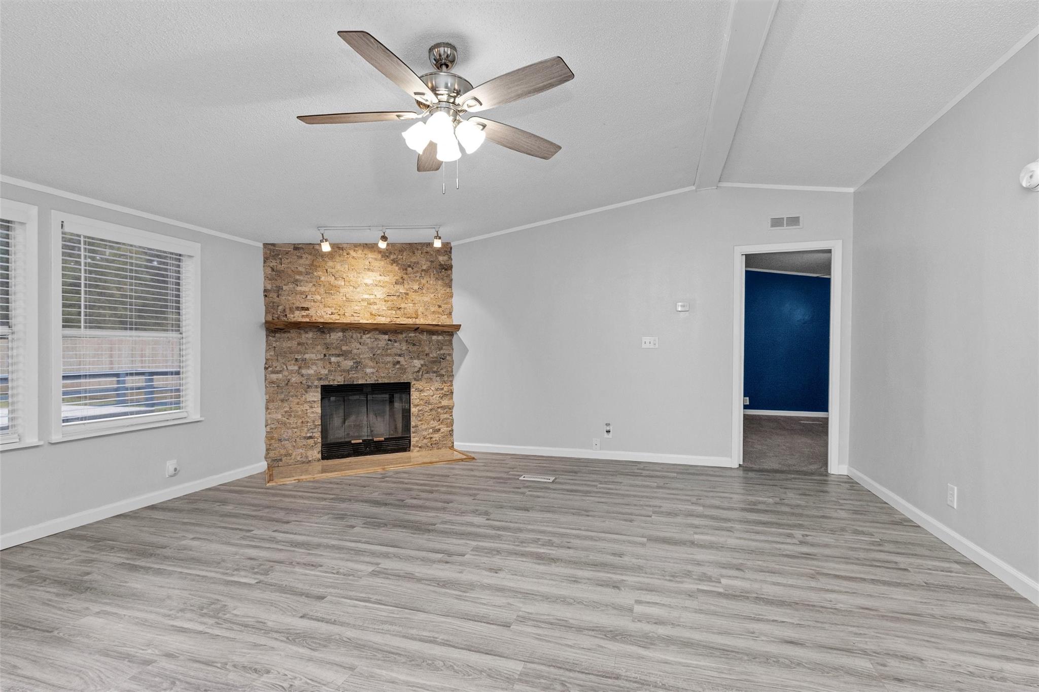 4621 Price Road