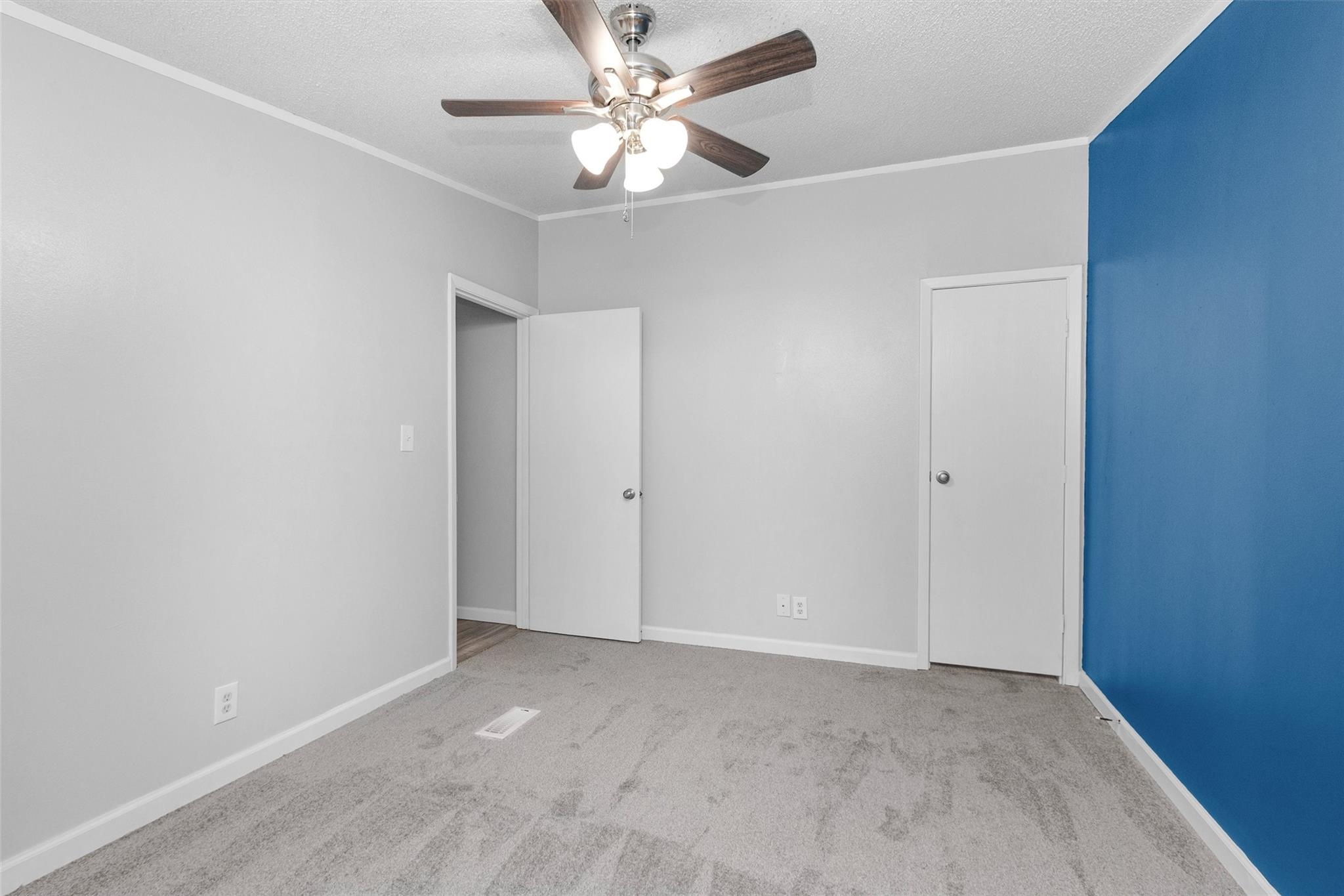 4621 Price Road