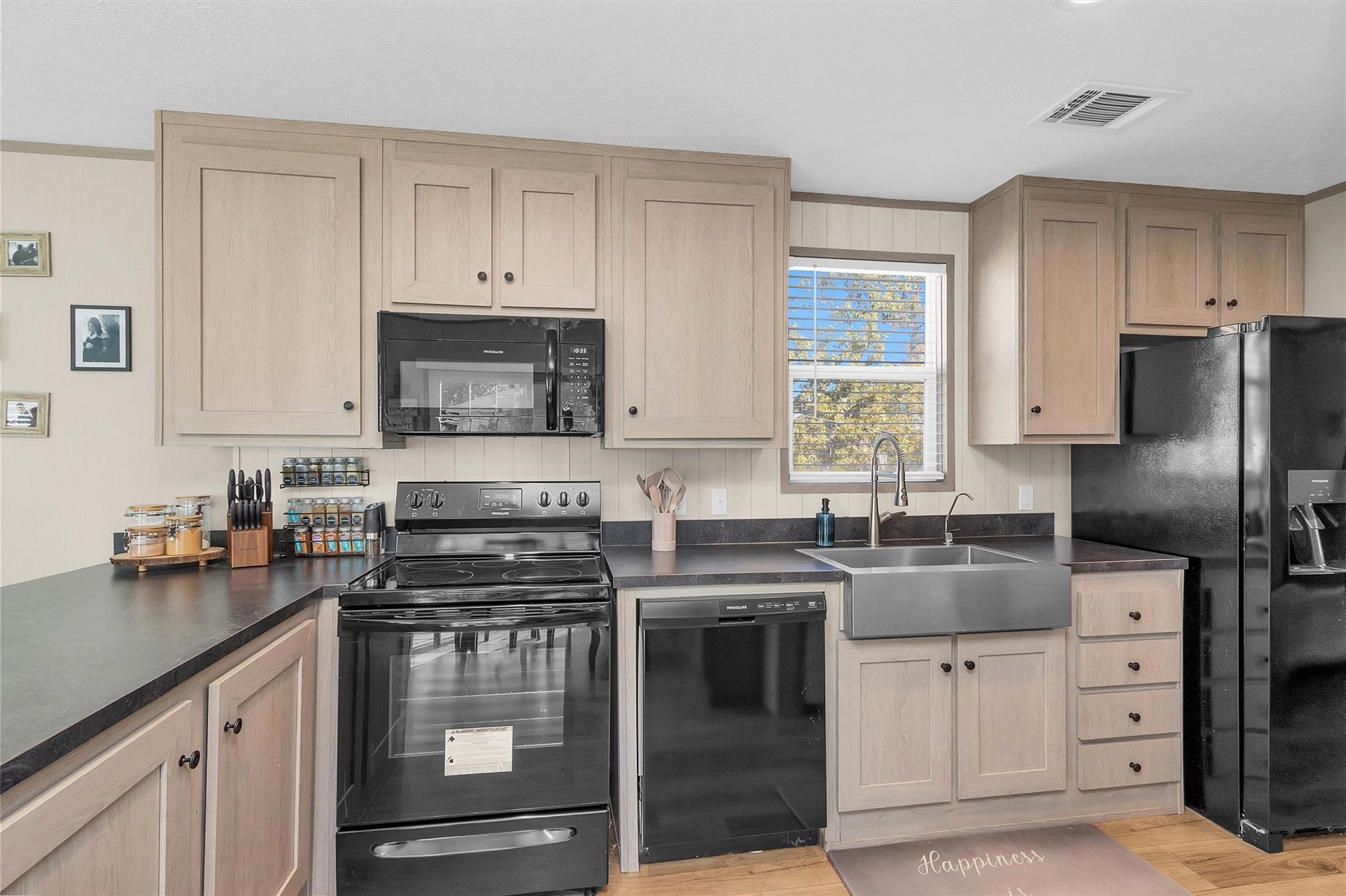 622 Lake Shore Drive