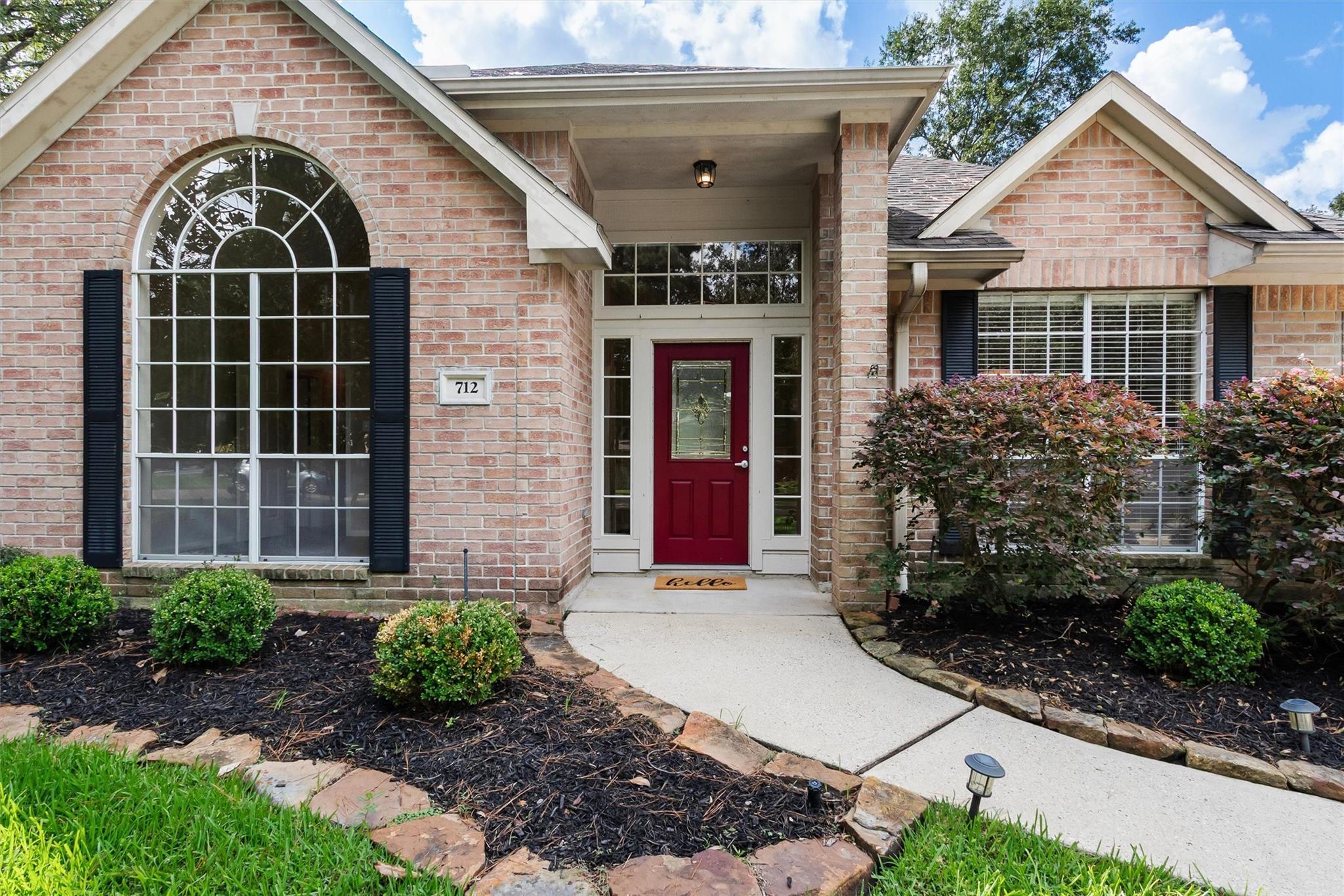 712 Forest Lane Drive