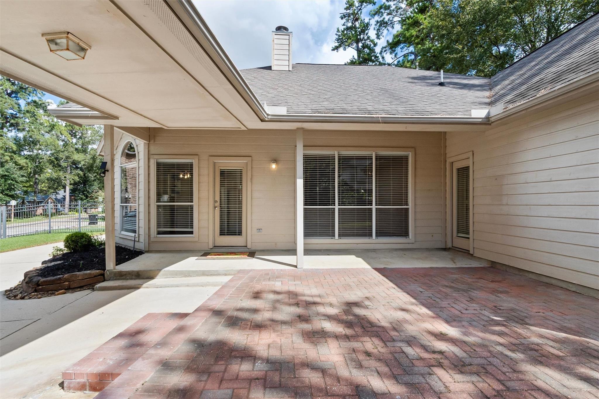 712 Forest Lane Drive