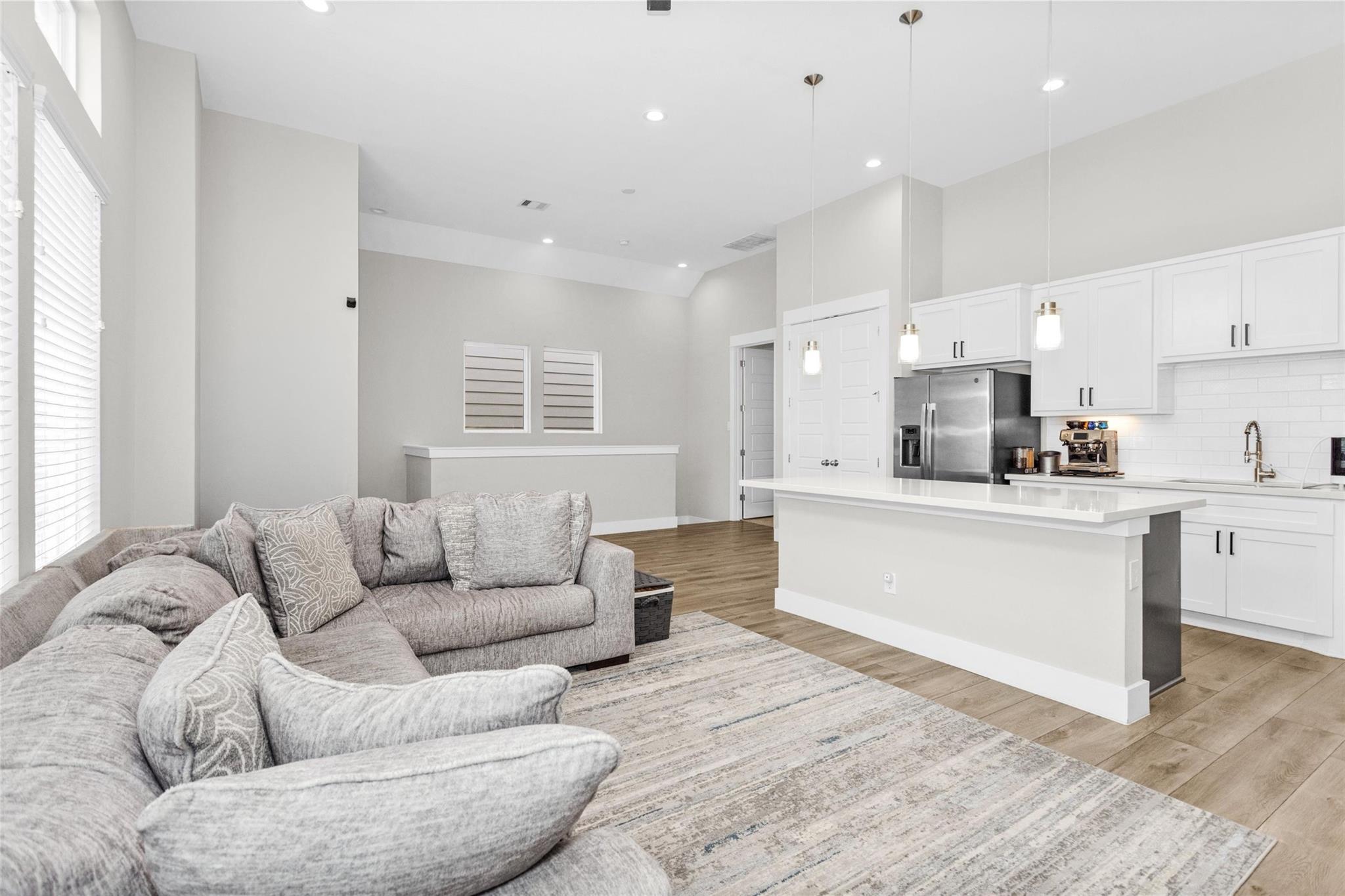 7707 Nasser Lane