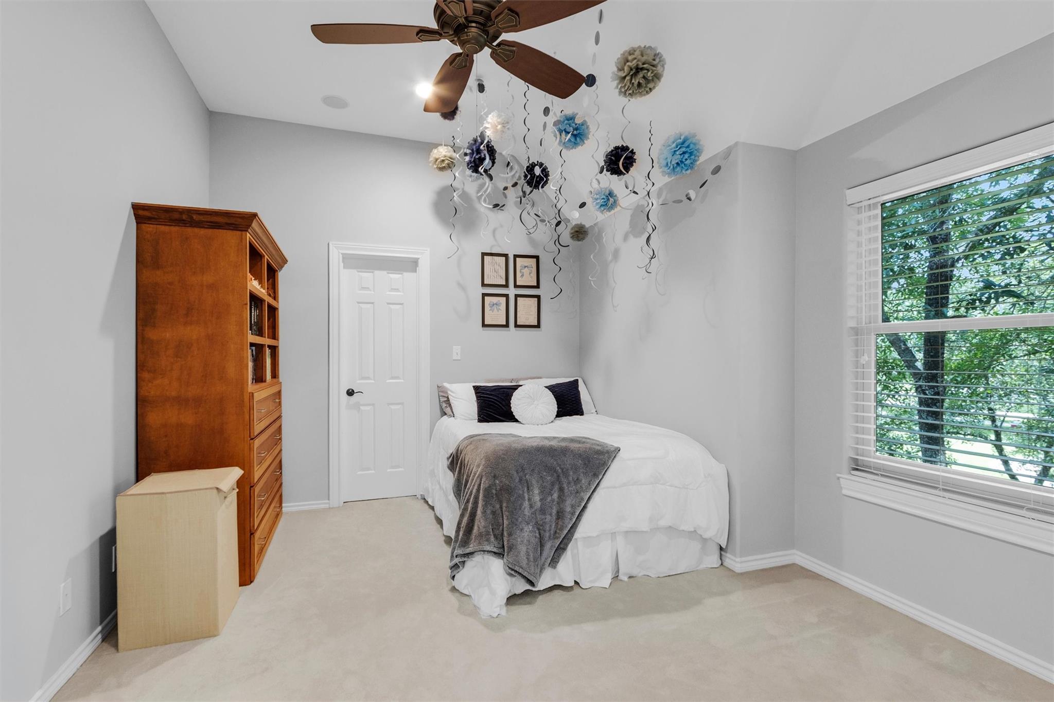 9726 Crestwater Circle