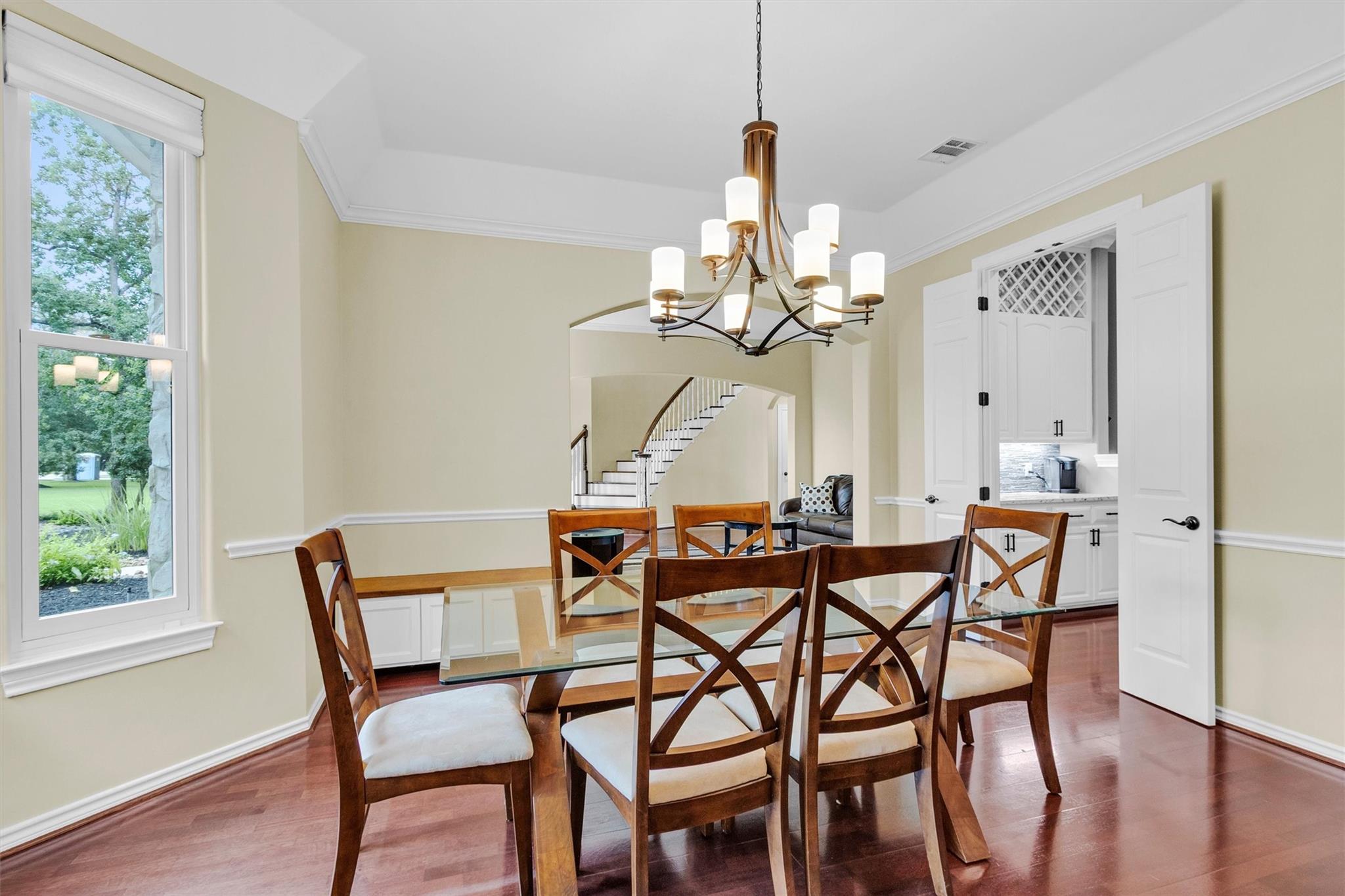 9726 Crestwater Circle