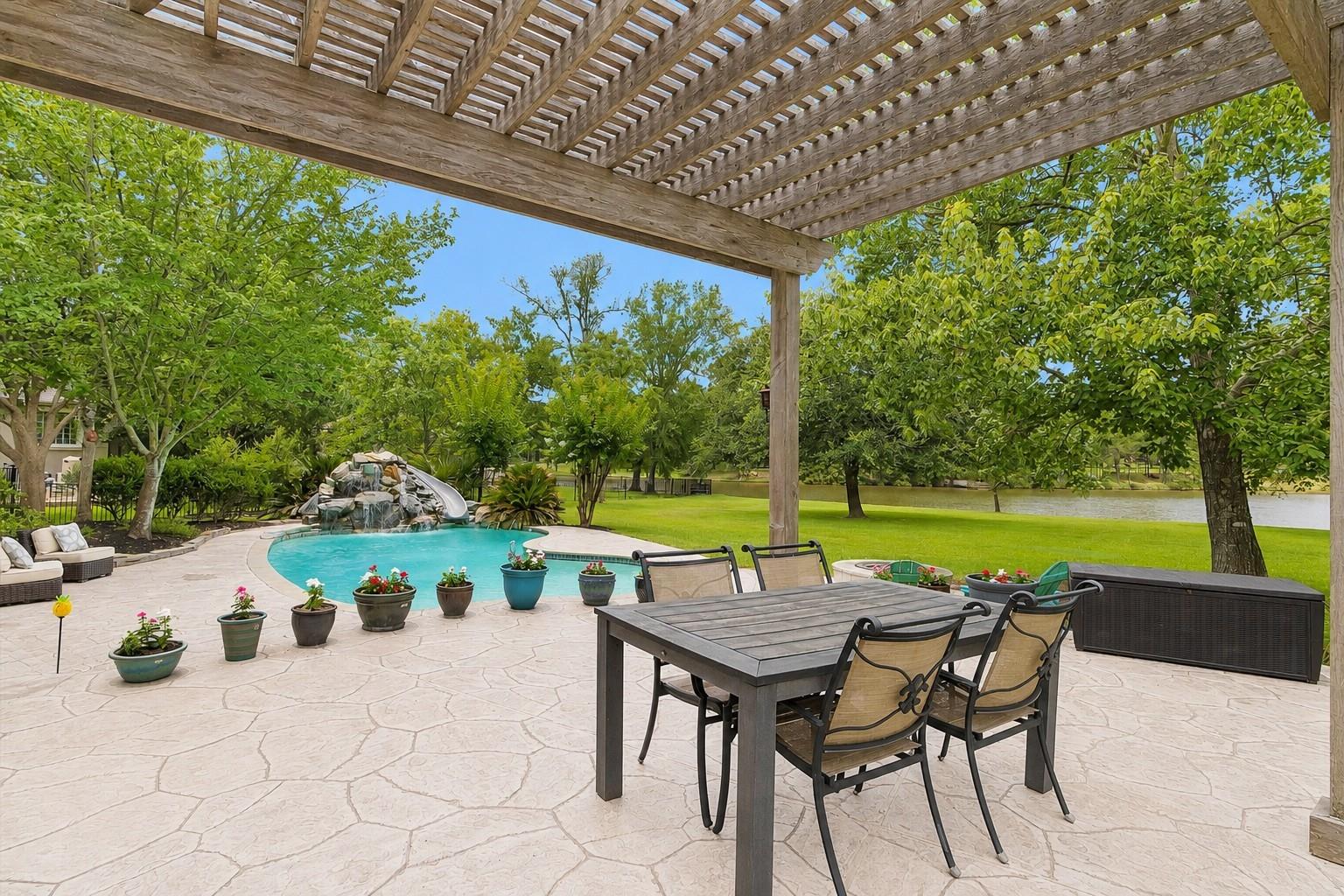 9726 Crestwater Circle