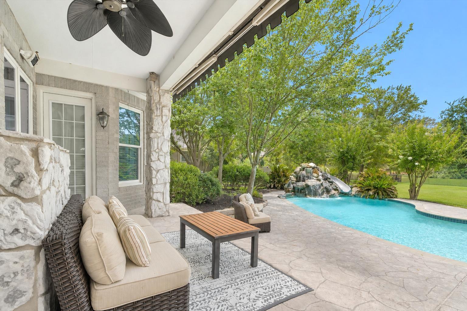 9726 Crestwater Circle
