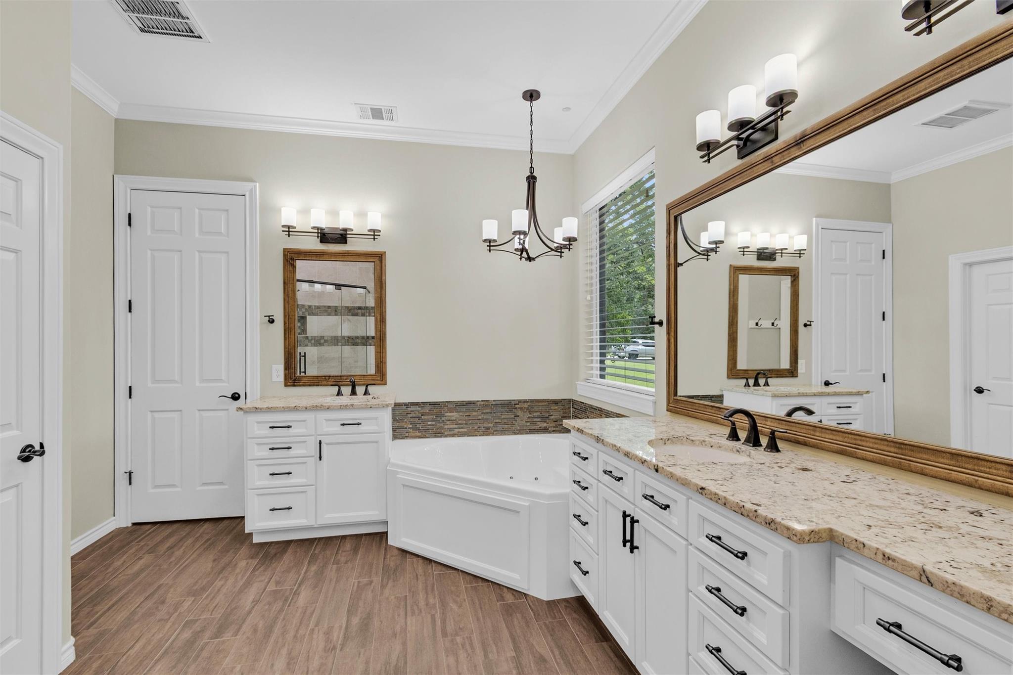 9726 Crestwater Circle