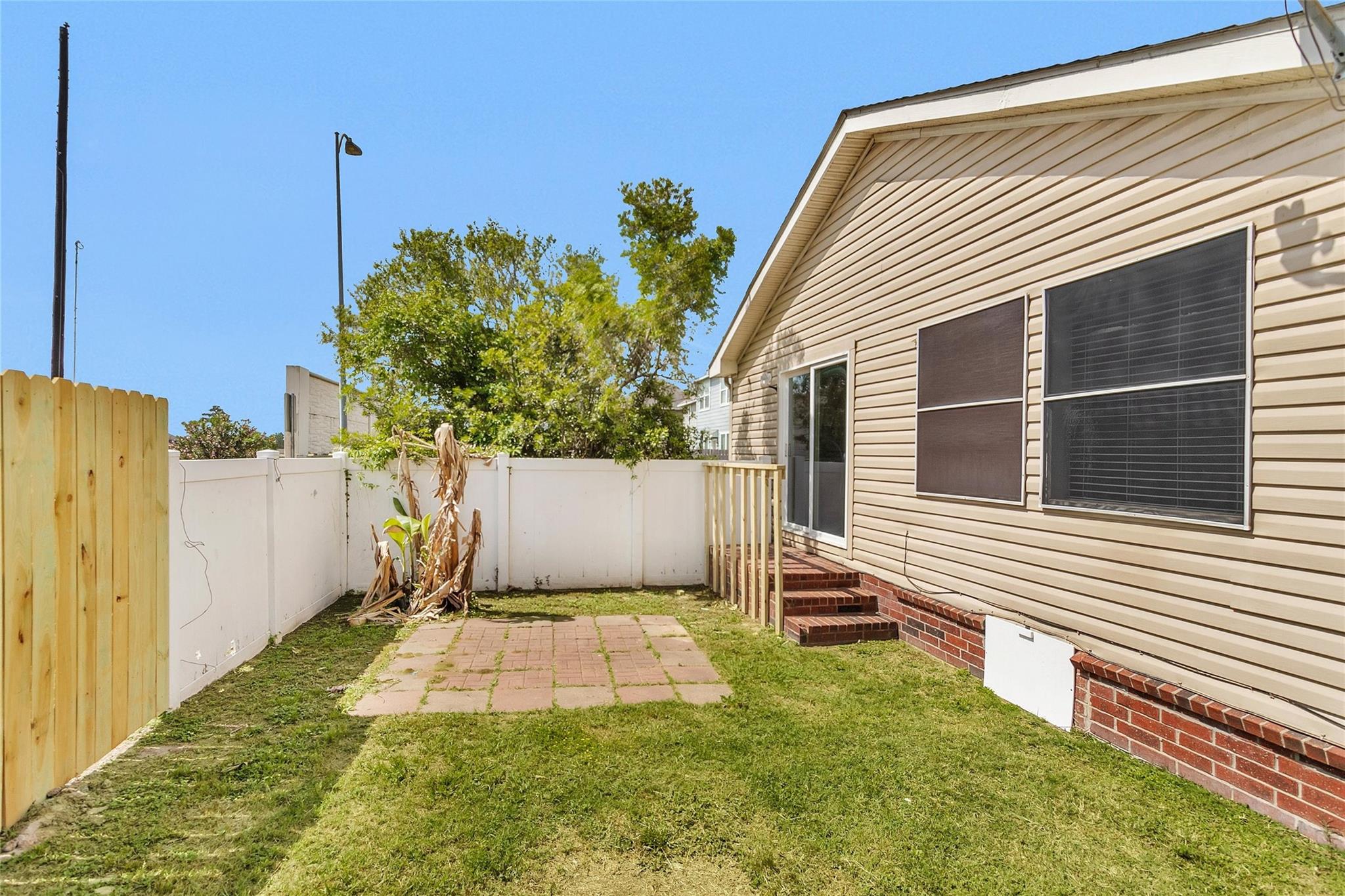 10027 Berrypatch Lane