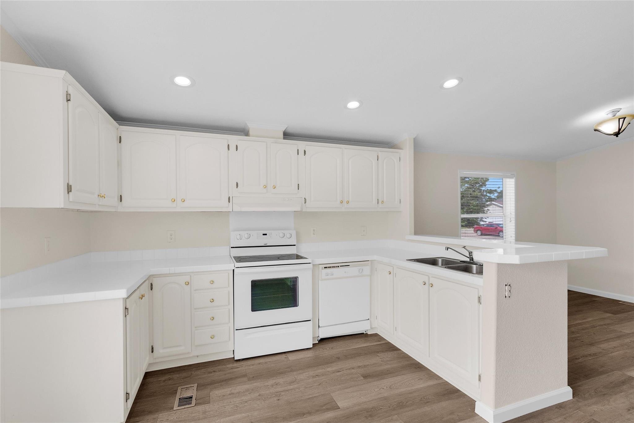 10027 Berrypatch Lane