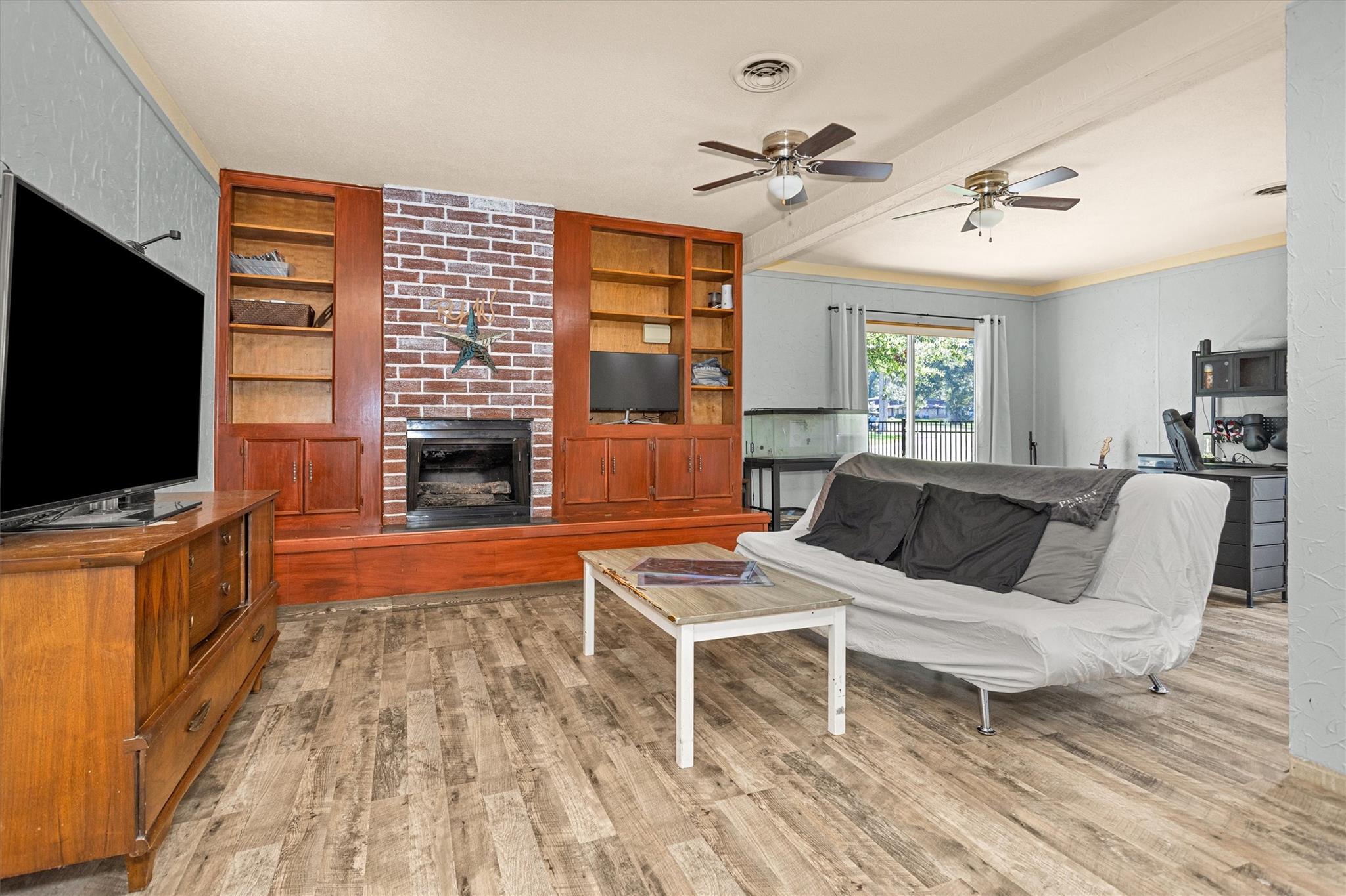 1708 League Line Road